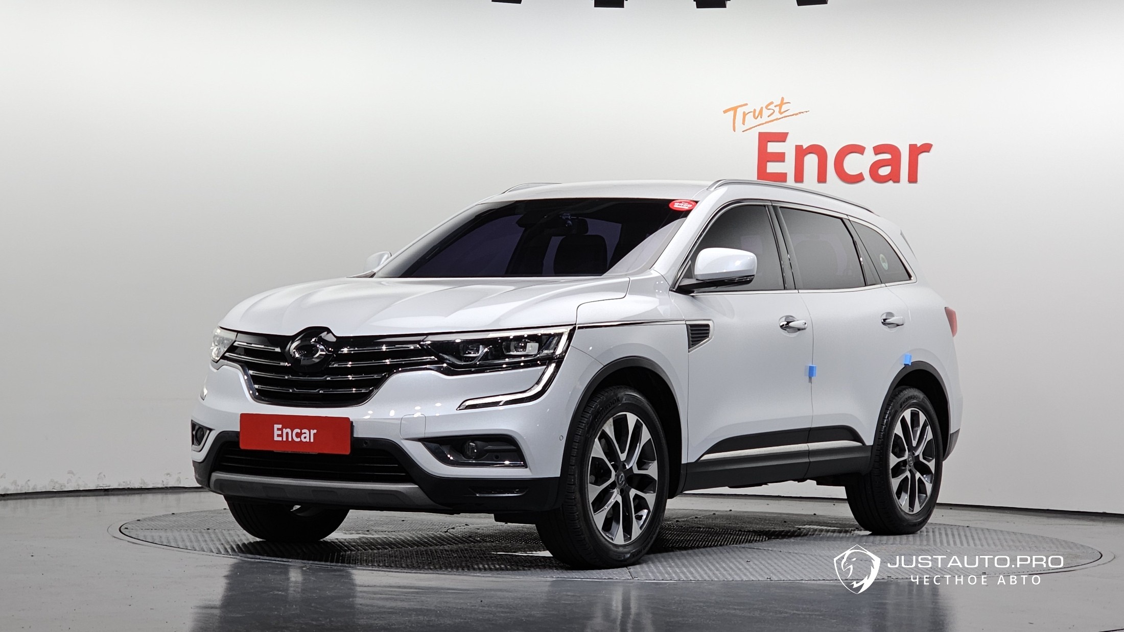 Автомобиль Renault-KoreaSamsung QM6