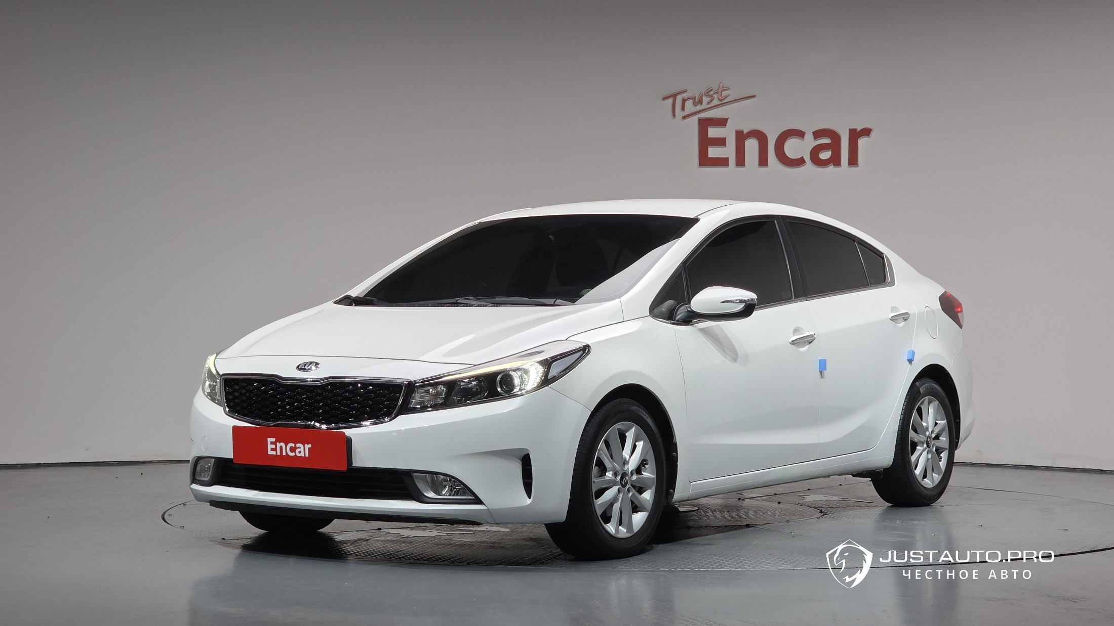 Автомобиль Kia K3
