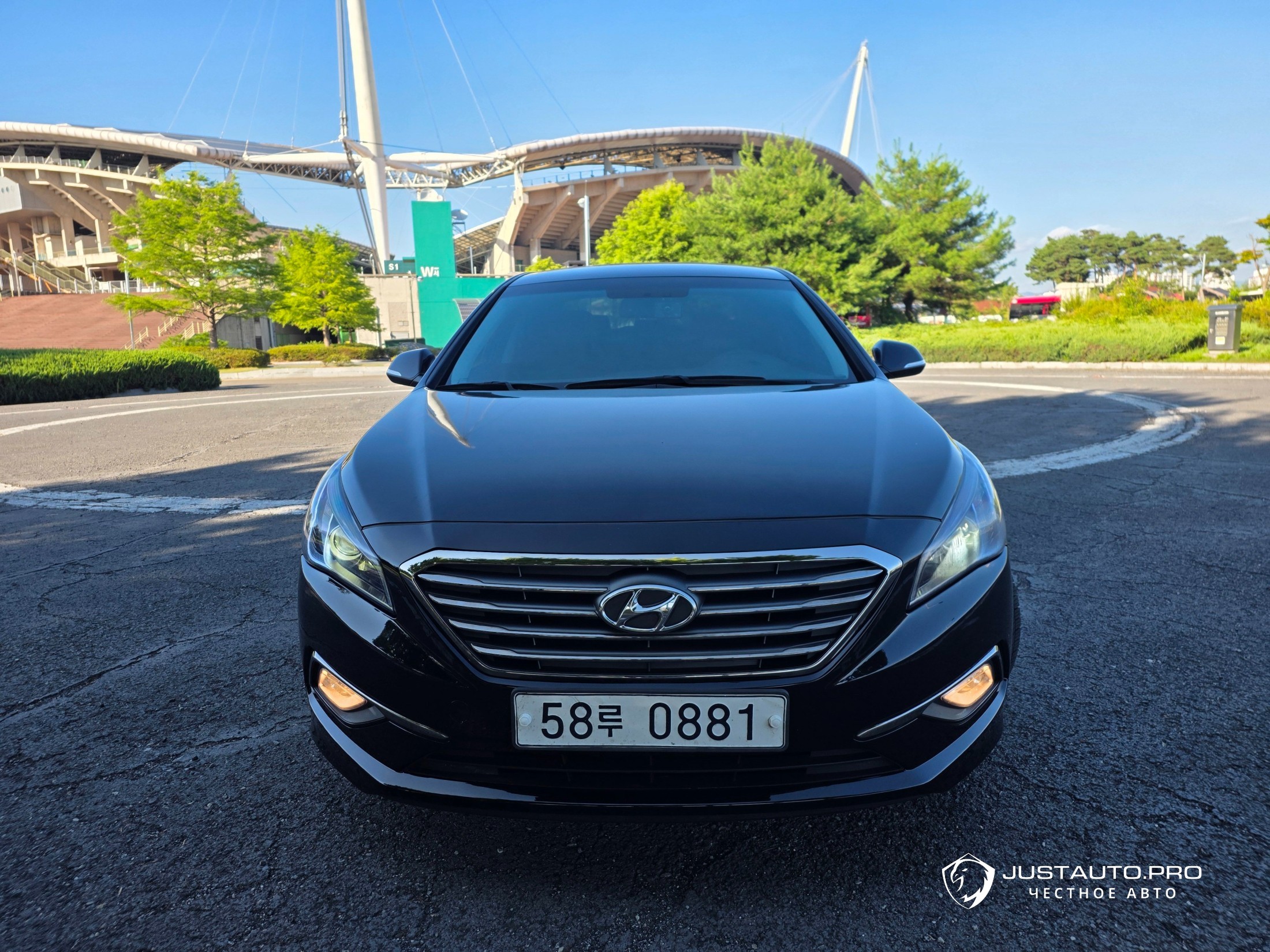 Автомобиль Hyundai Sonata