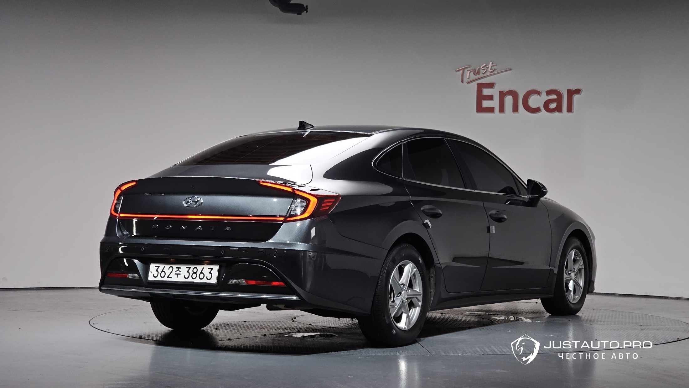 Автомобиль Hyundai Sonata