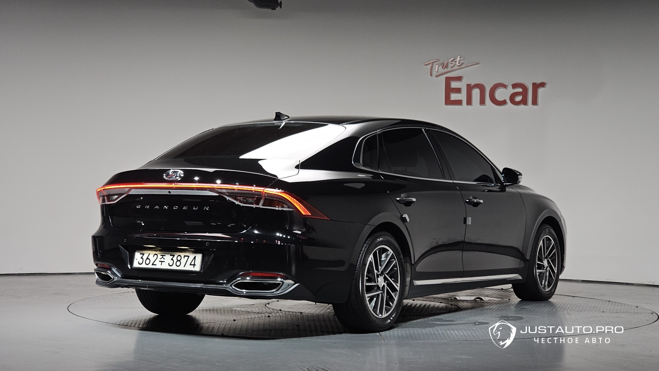 Автомобиль Hyundai Grandeur
