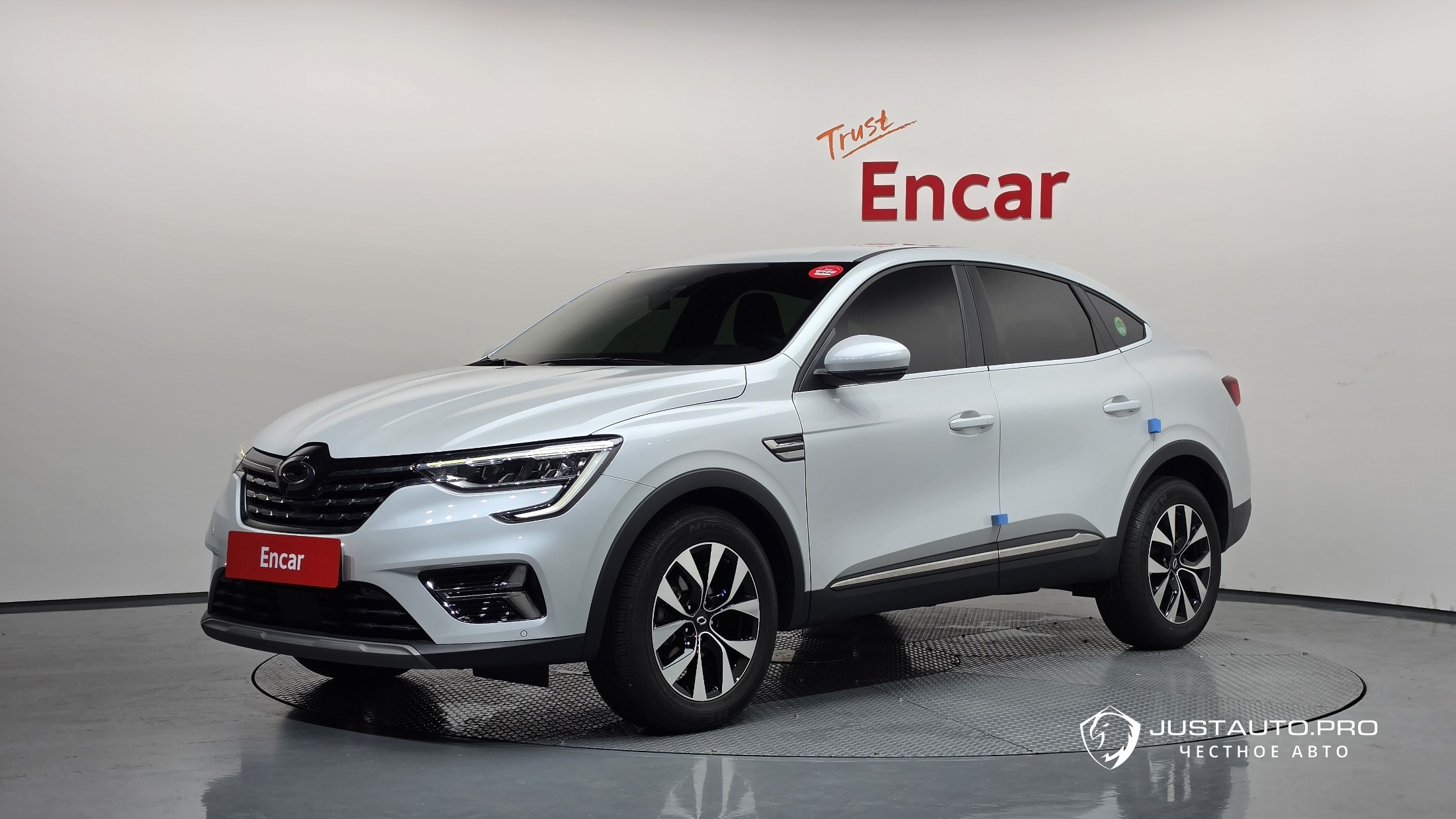Автомобиль Renault-KoreaSamsung XM3
