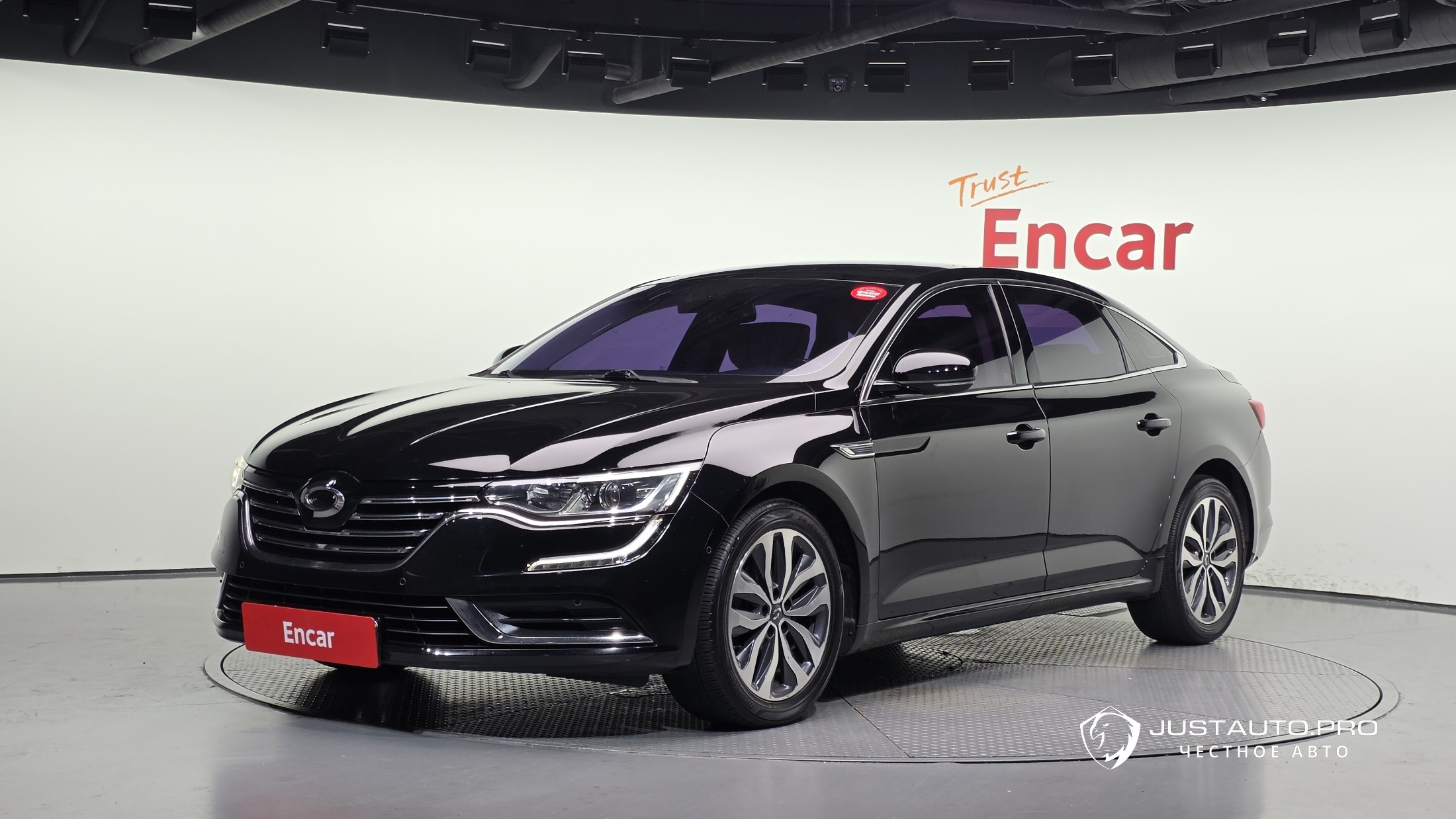 Автомобиль Renault-KoreaSamsung SM6