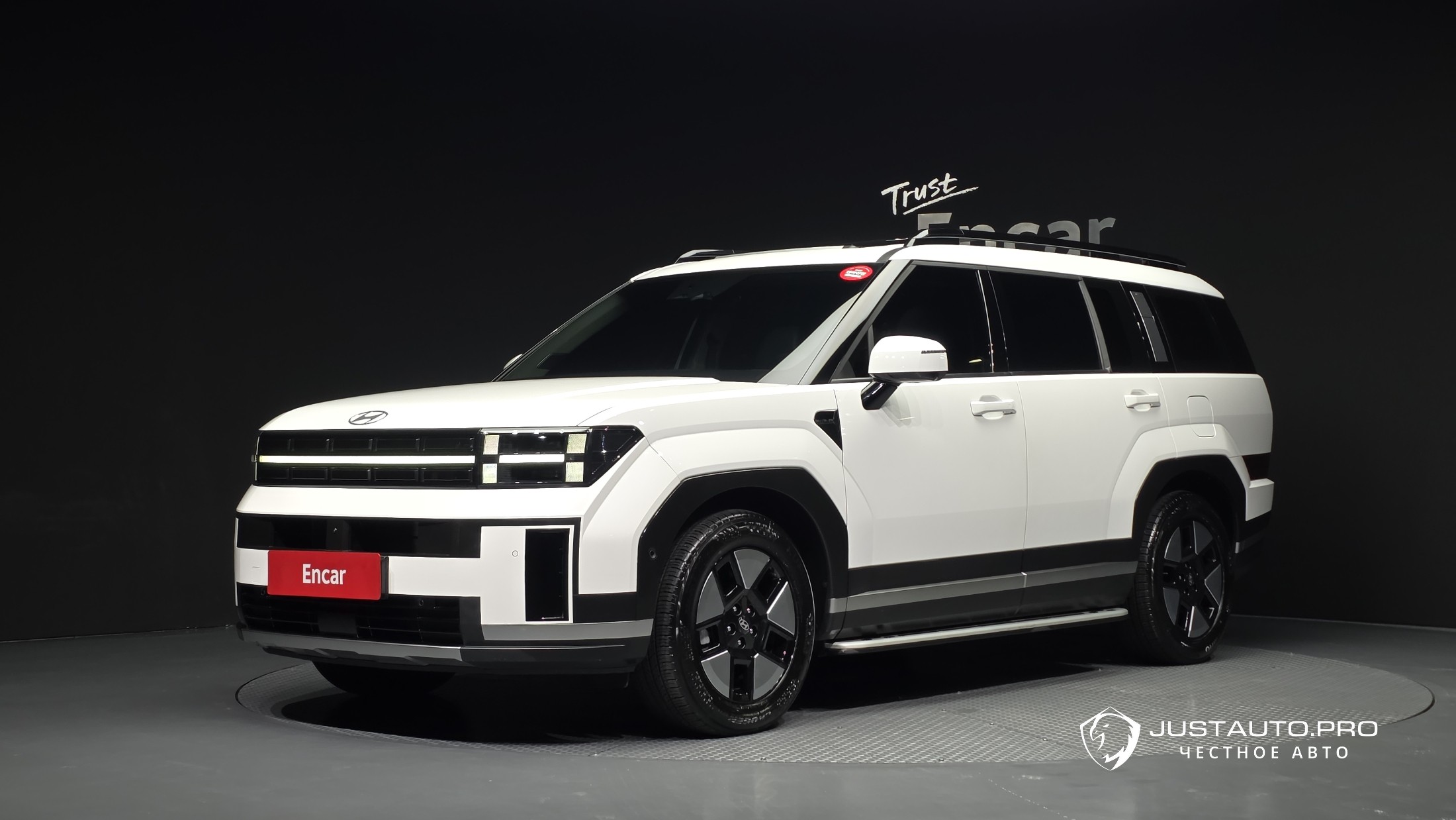 Автомобиль Hyundai Santafe
