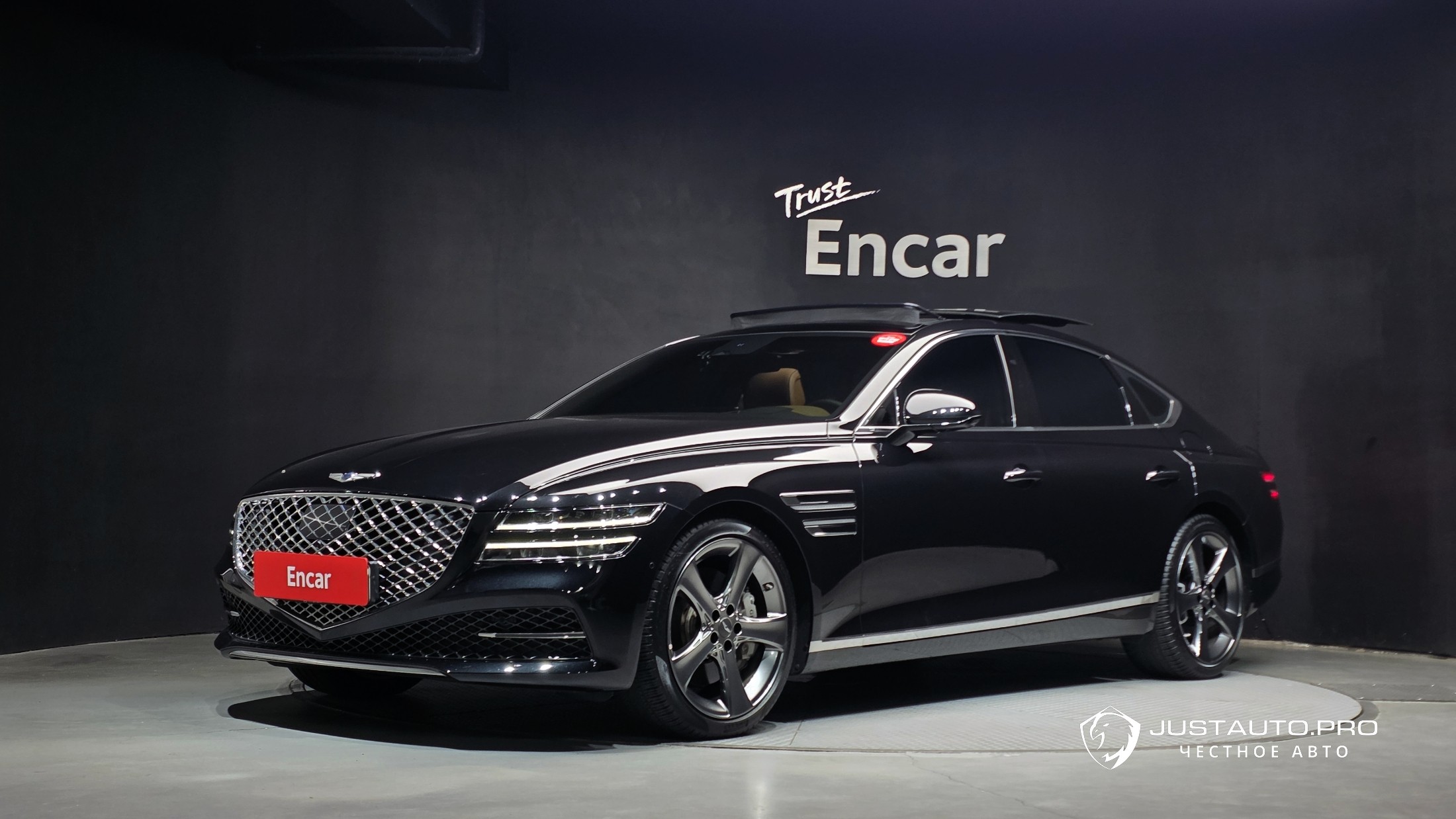Автомобиль Genesis G80