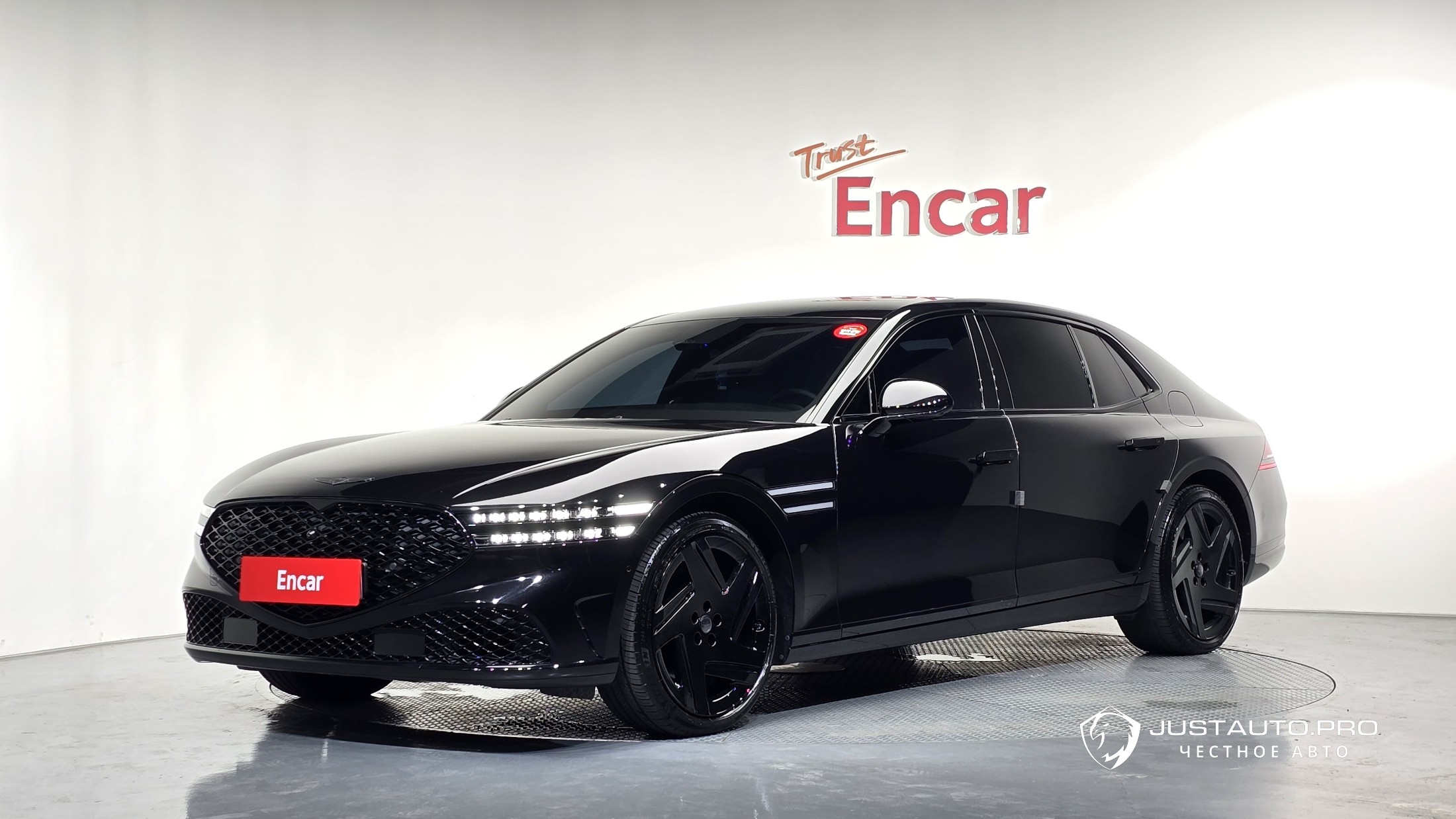 Автомобиль Genesis G90