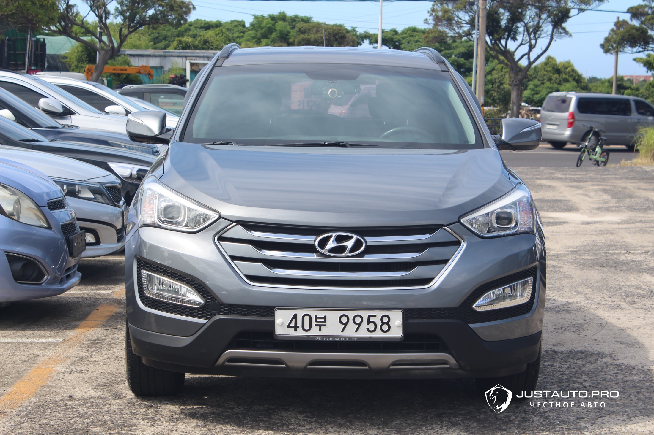 Автомобиль Hyundai Santafe