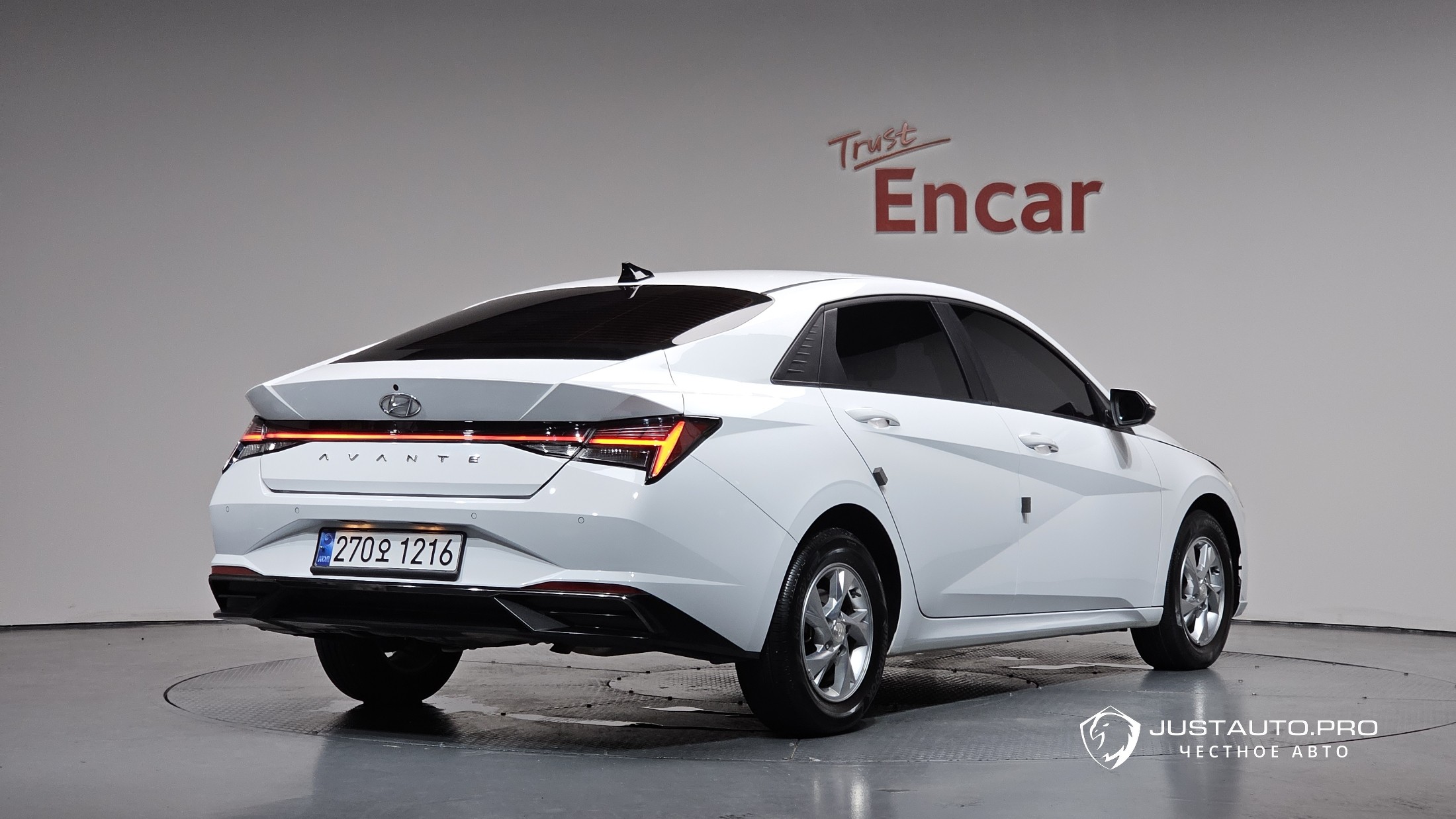 Автомобиль Hyundai AVANTE