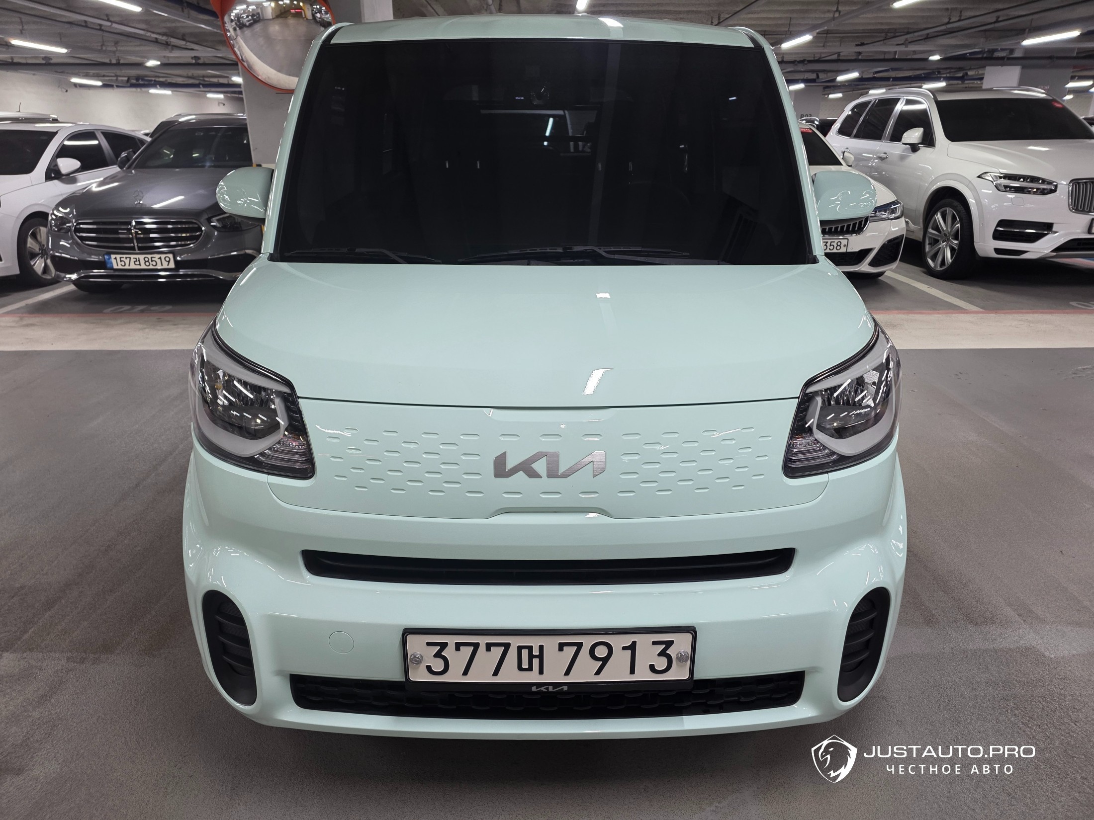 Автомобиль Kia RAY