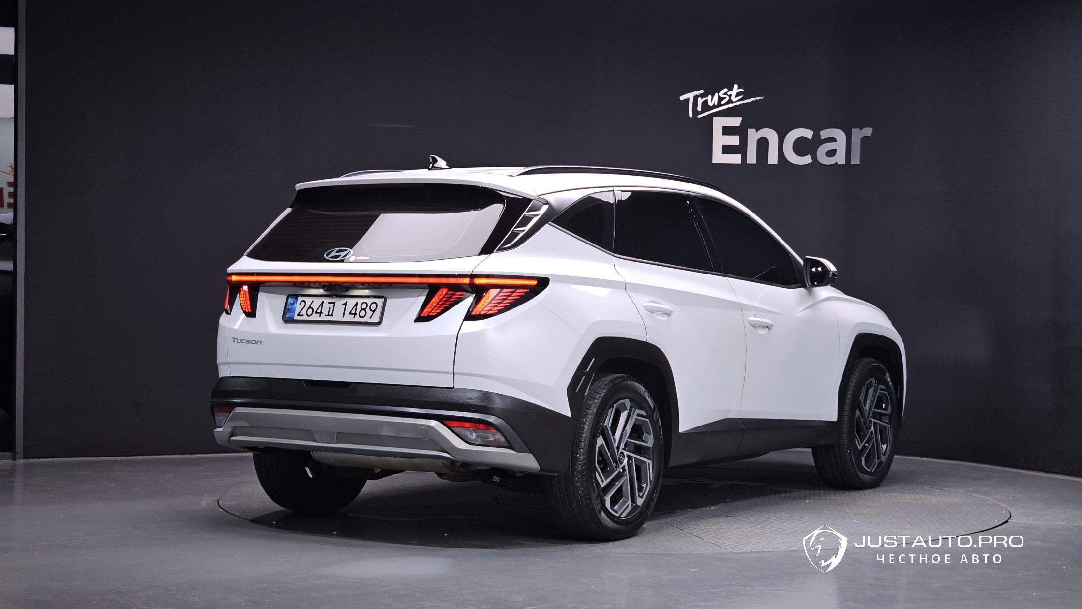 Автомобиль Hyundai Tucson