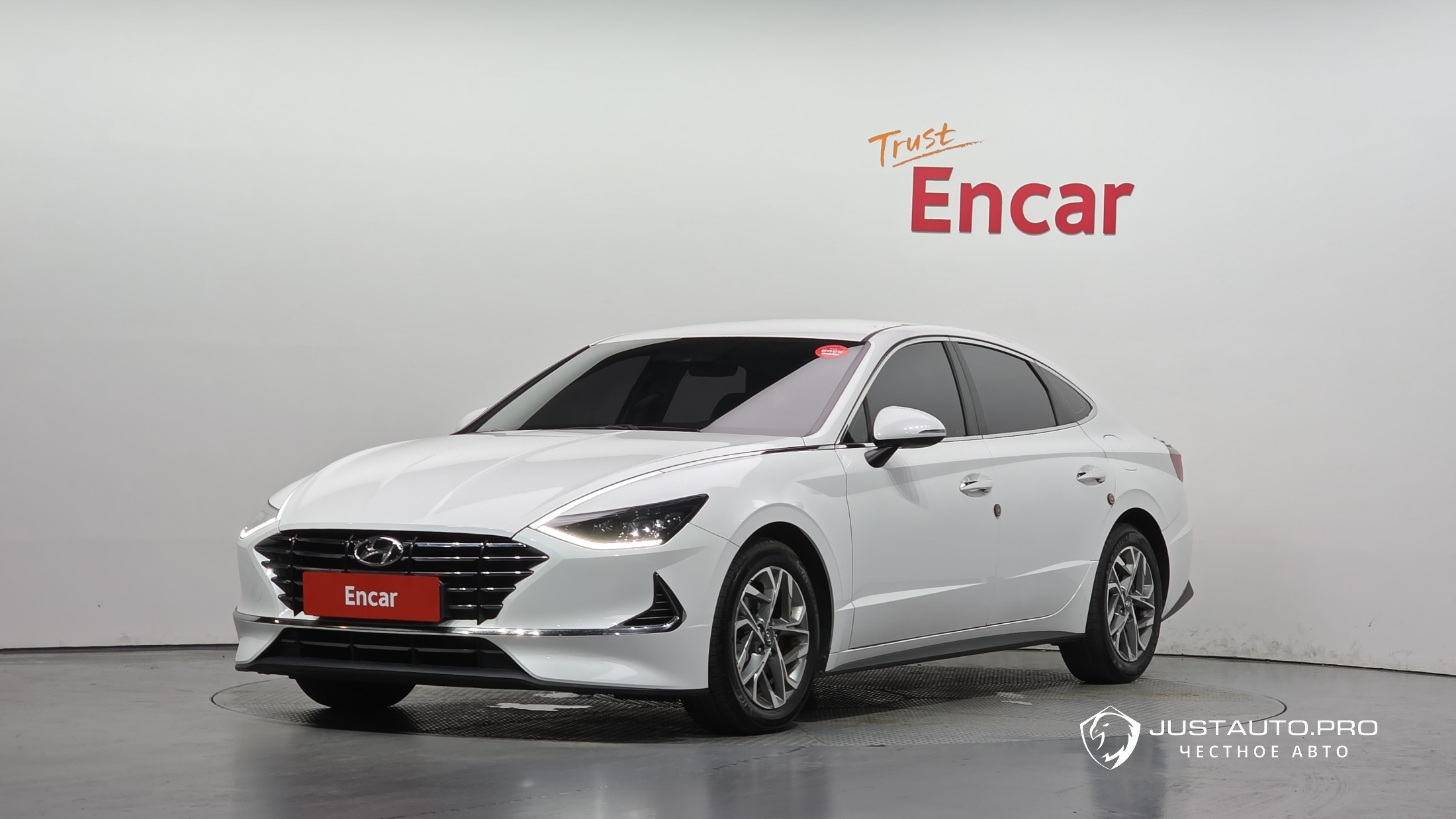 Автомобиль Hyundai Sonata