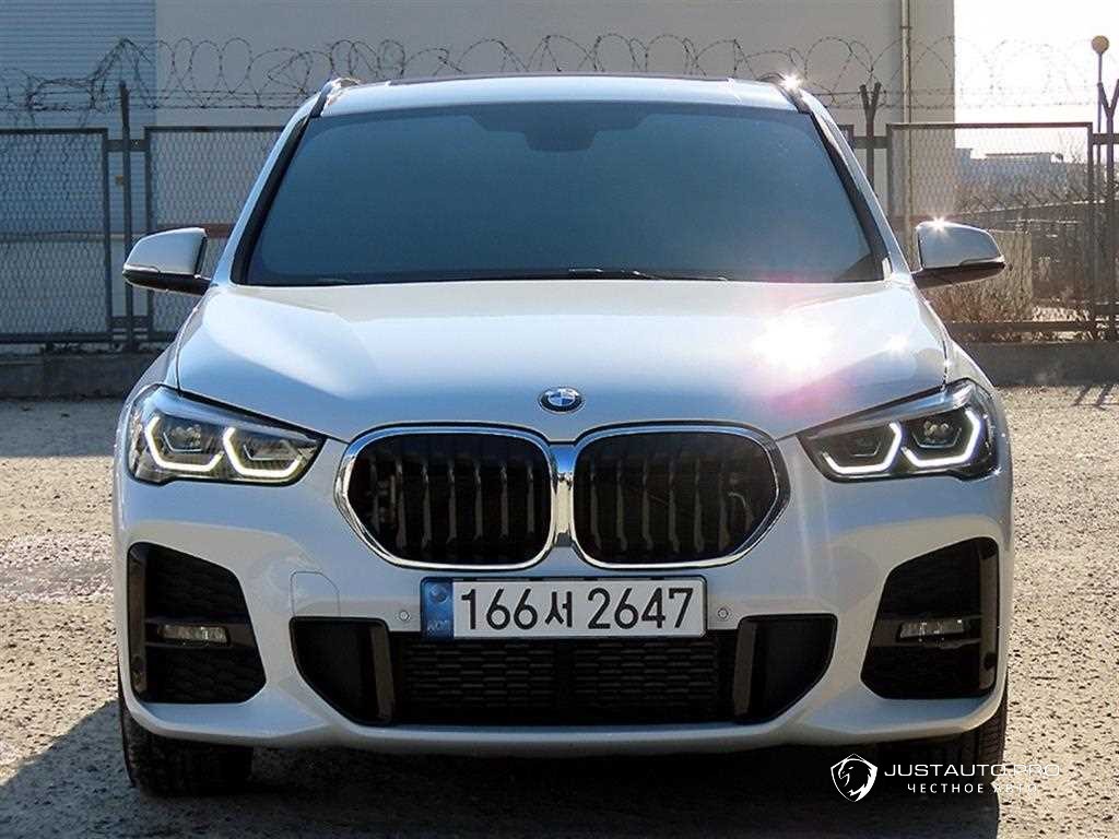 Автомобиль BMW X1