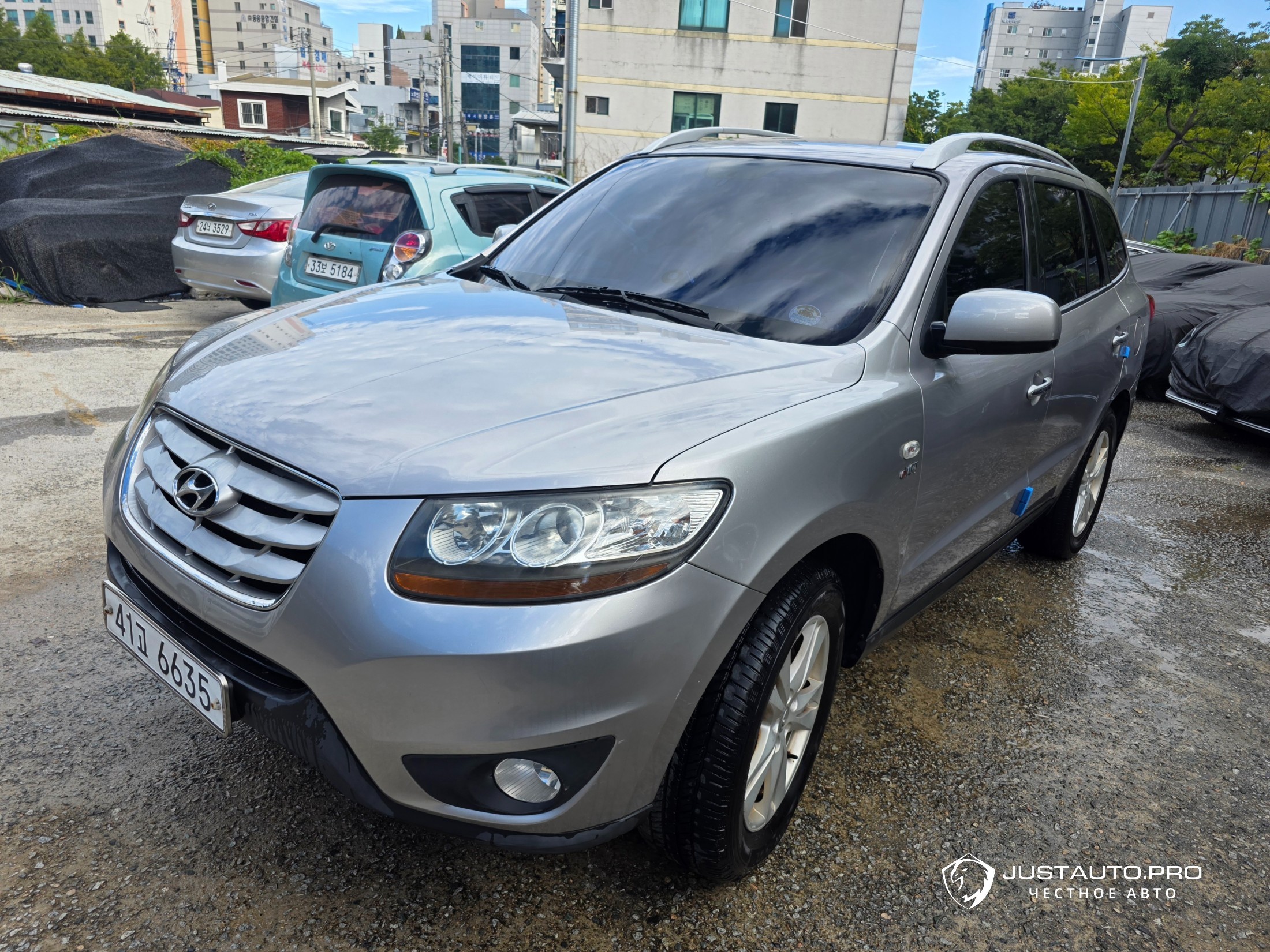 Автомобиль Hyundai Santafe