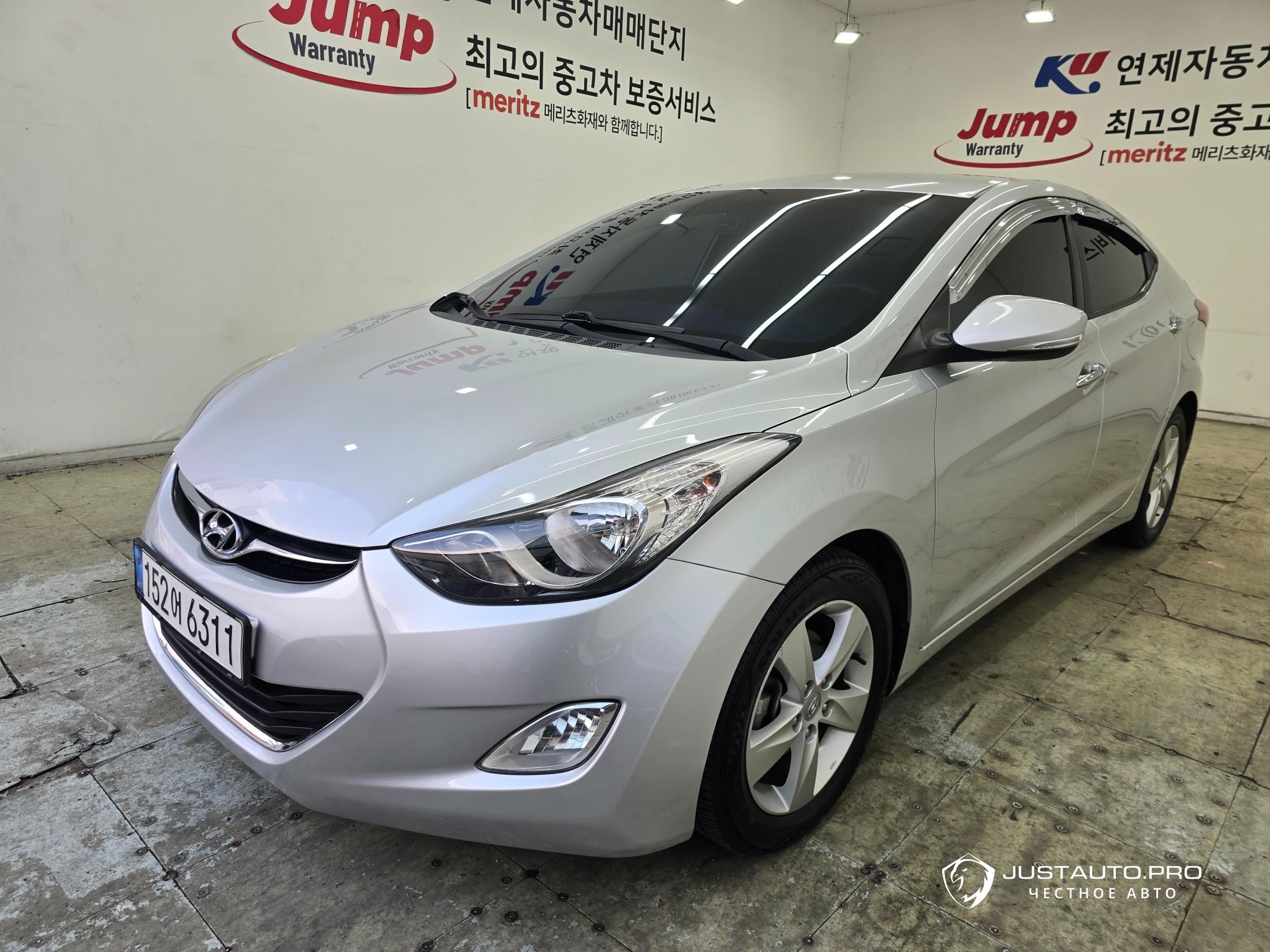 Автомобиль Hyundai AVANTE
