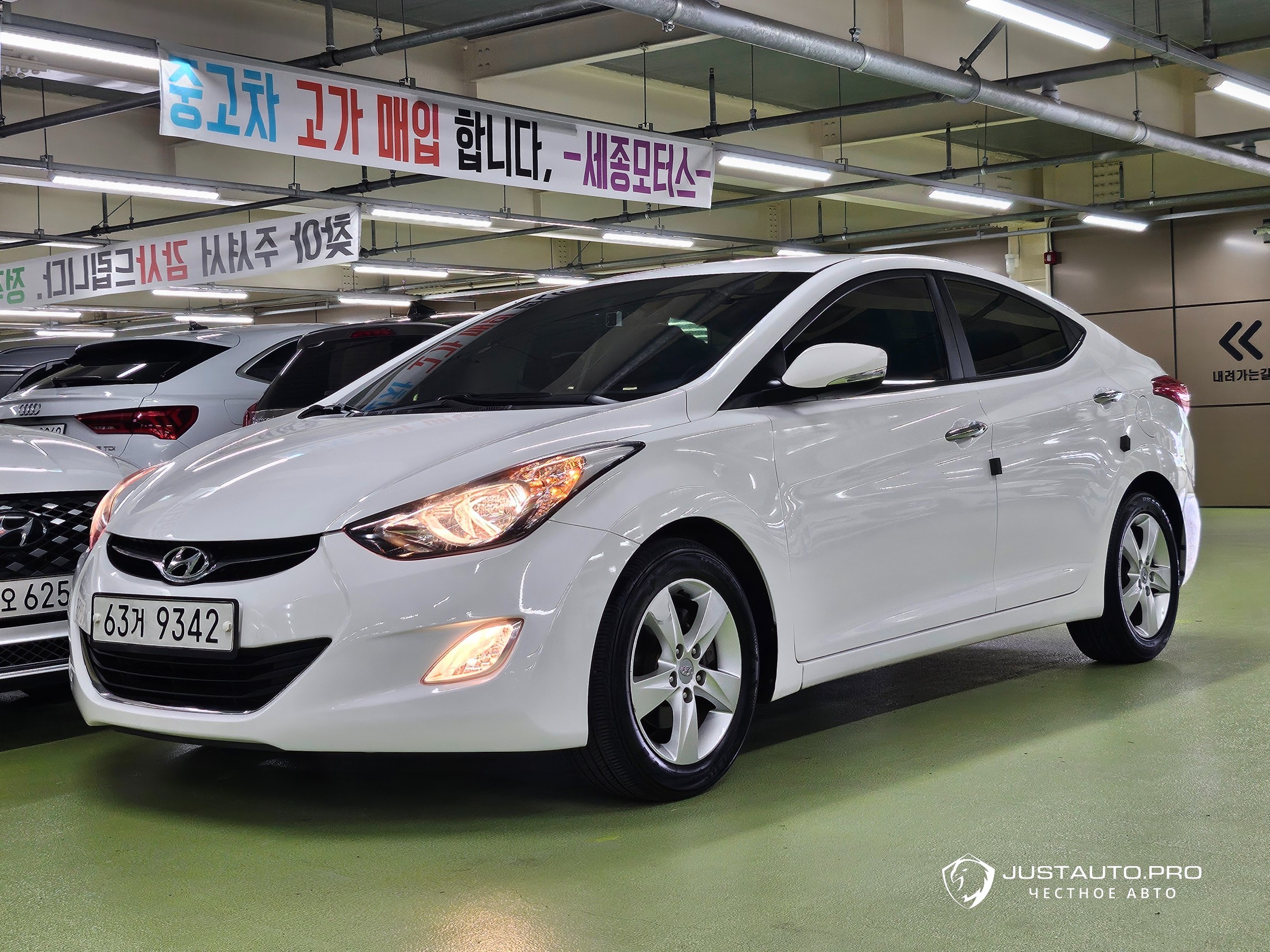 Автомобиль Hyundai AVANTE