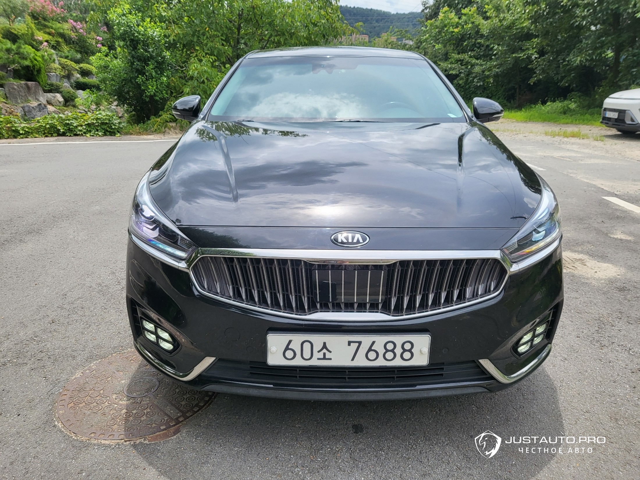Автомобиль Kia K7