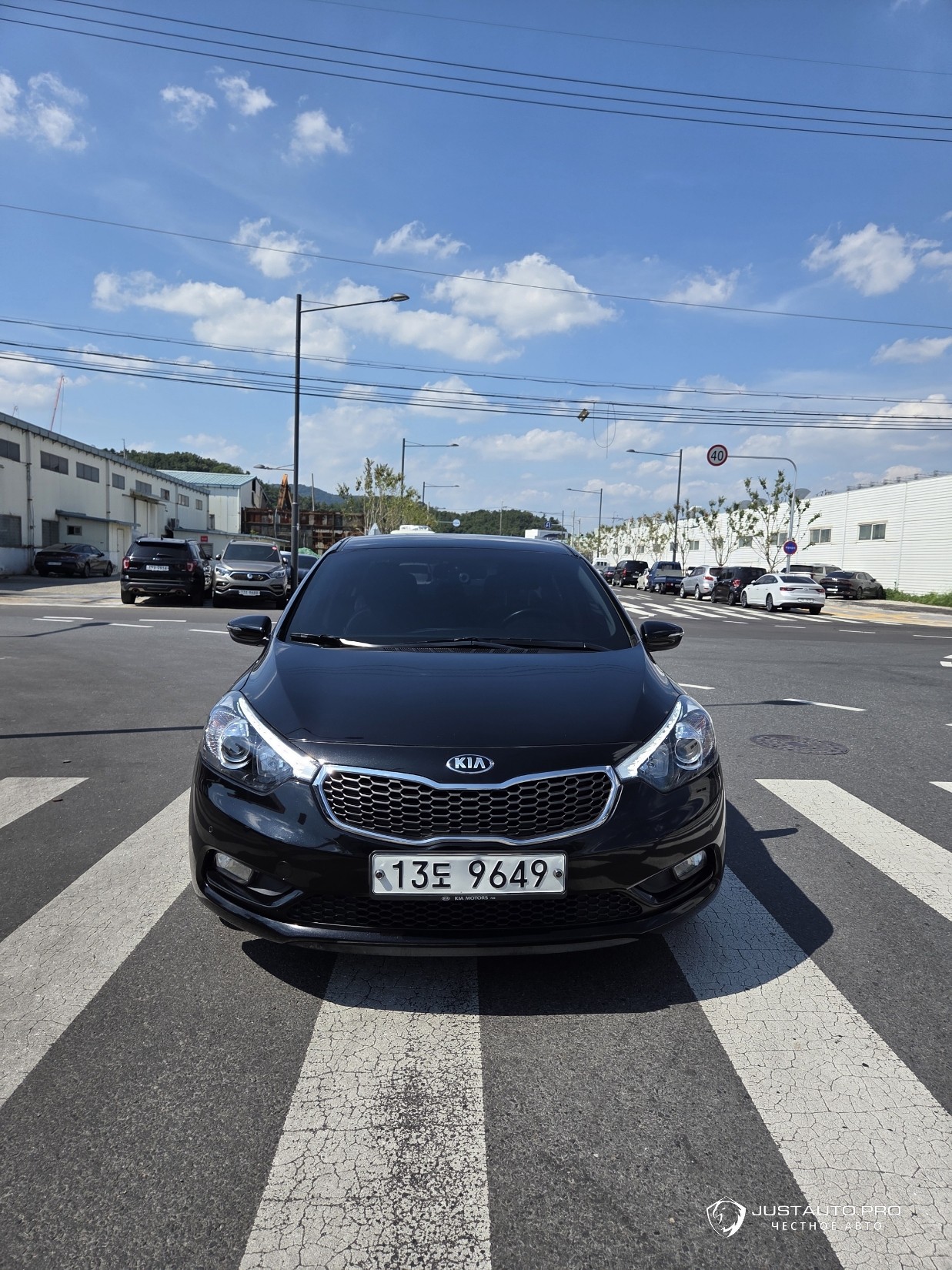 Автомобиль Kia K3