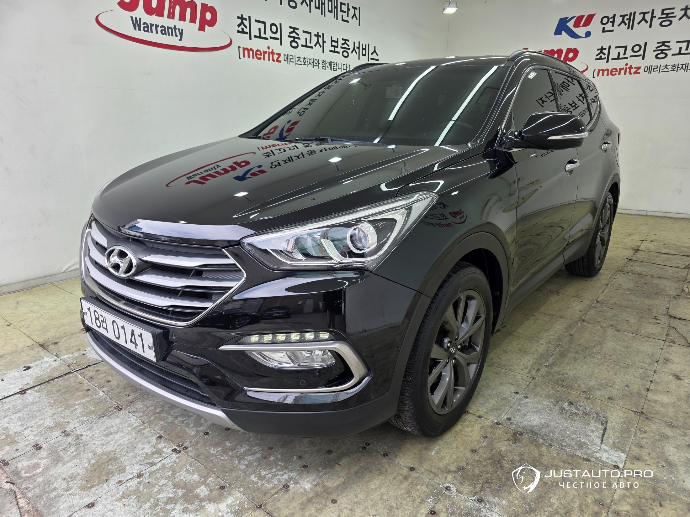 Автомобиль Hyundai Santafe
