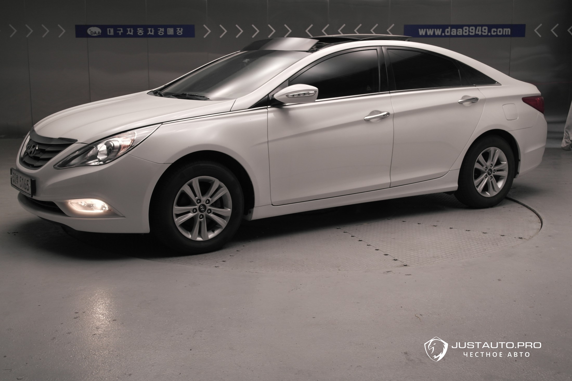 Автомобиль Hyundai Sonata