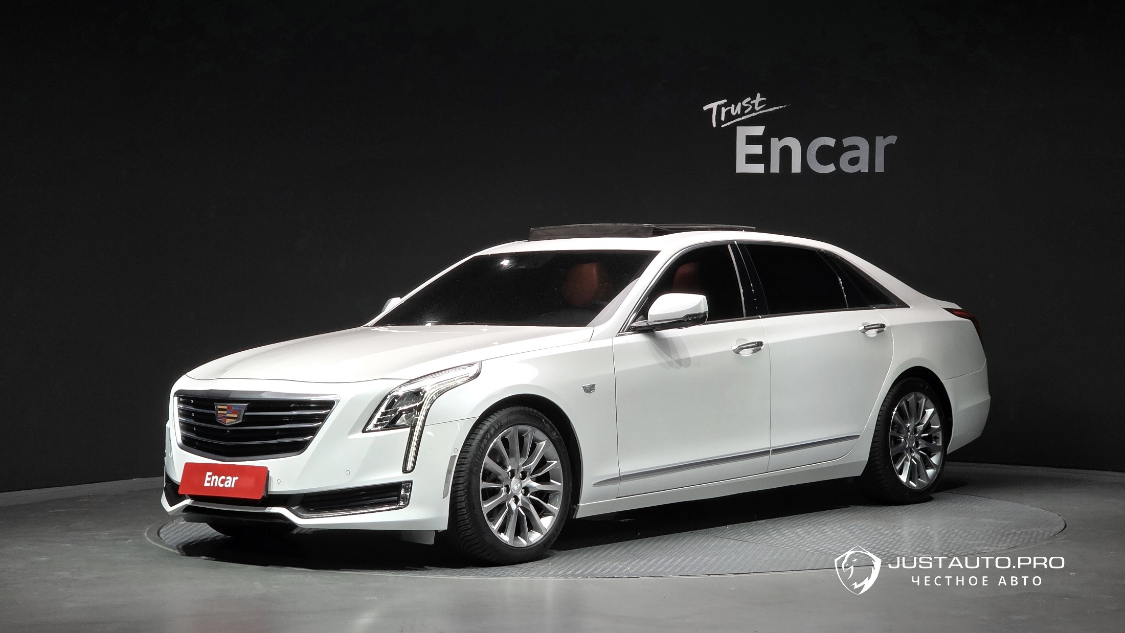 Автомобиль Cadillac CT6