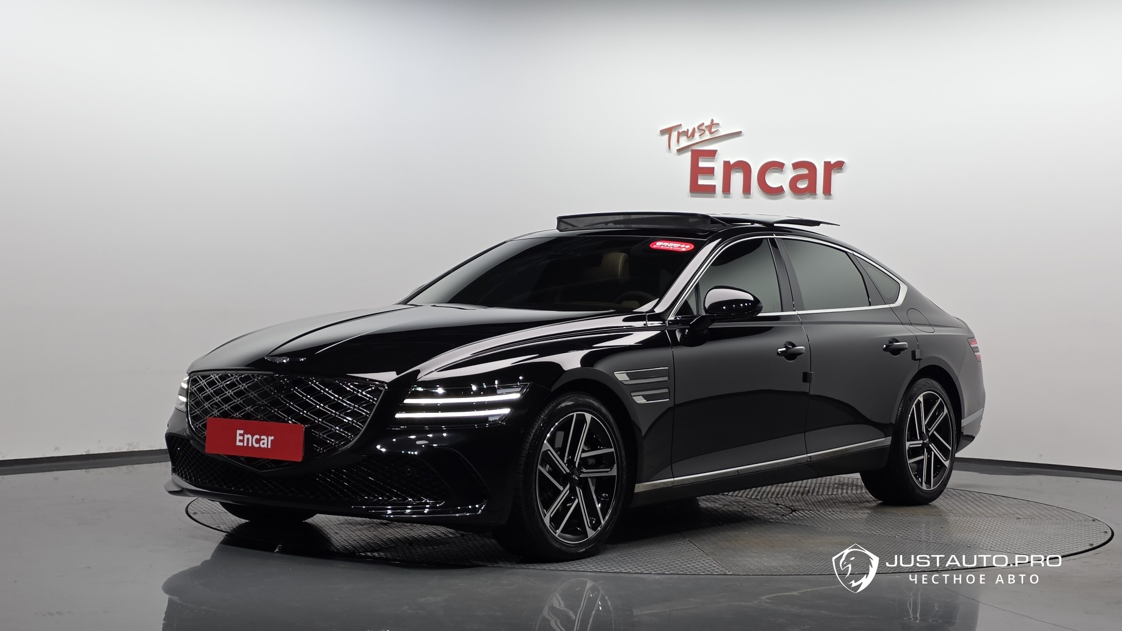 Автомобиль Genesis G80