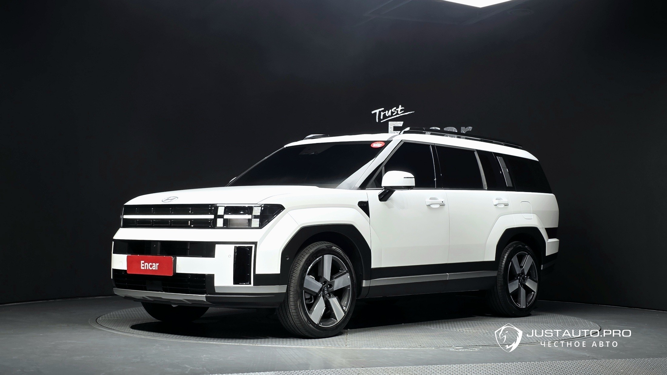 Автомобиль Hyundai Santafe