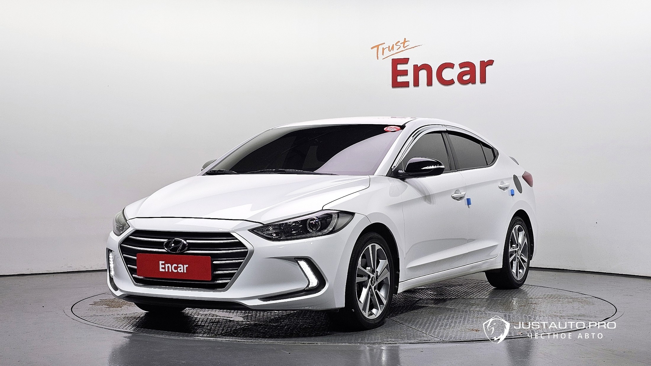 Автомобиль Hyundai AVANTE