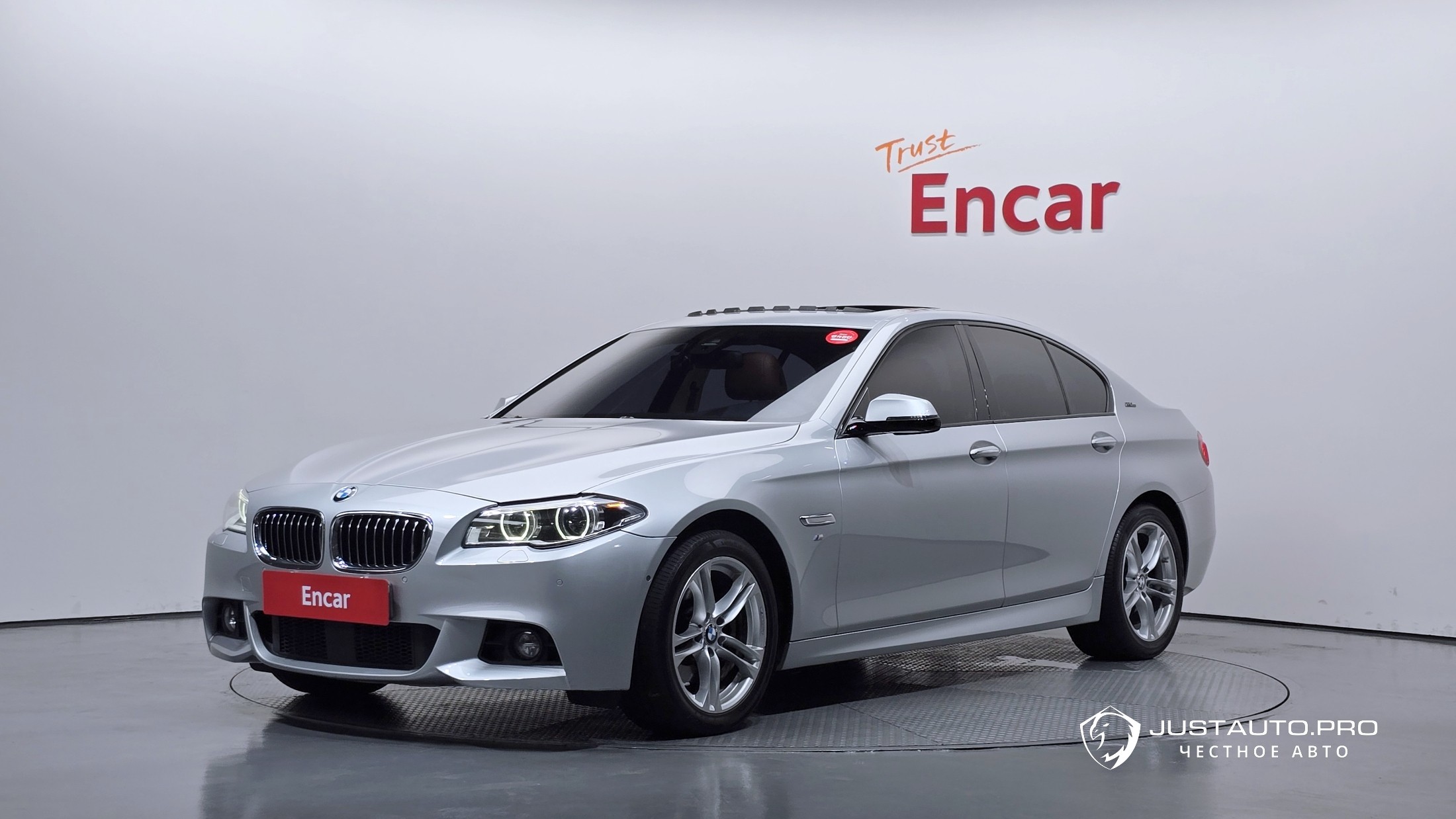Автомобиль BMW 5-Series