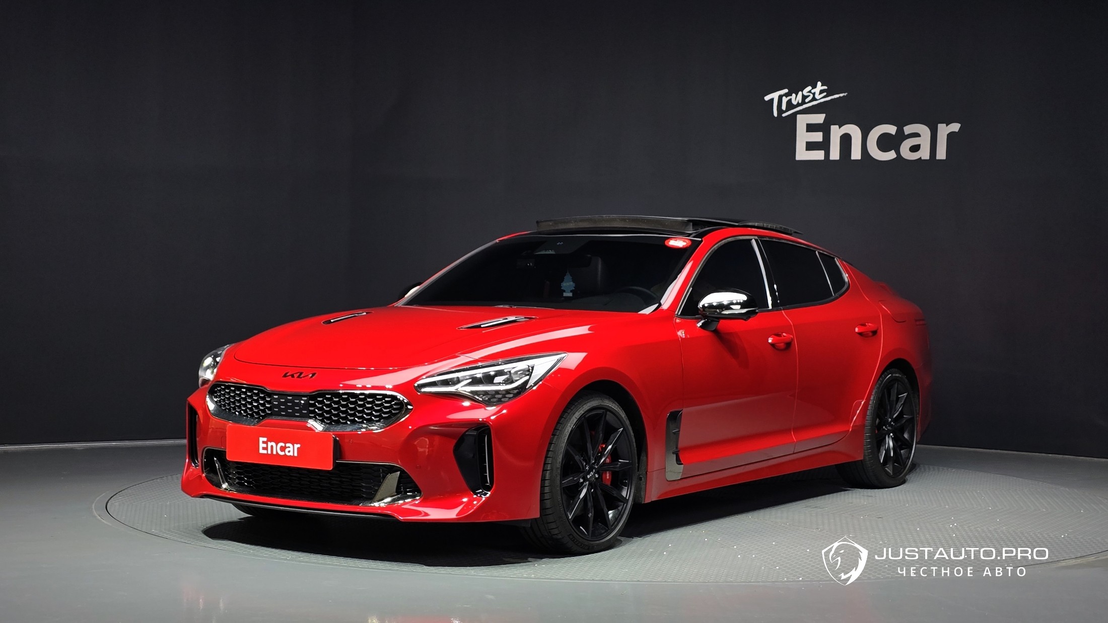 Автомобиль Kia Stinger