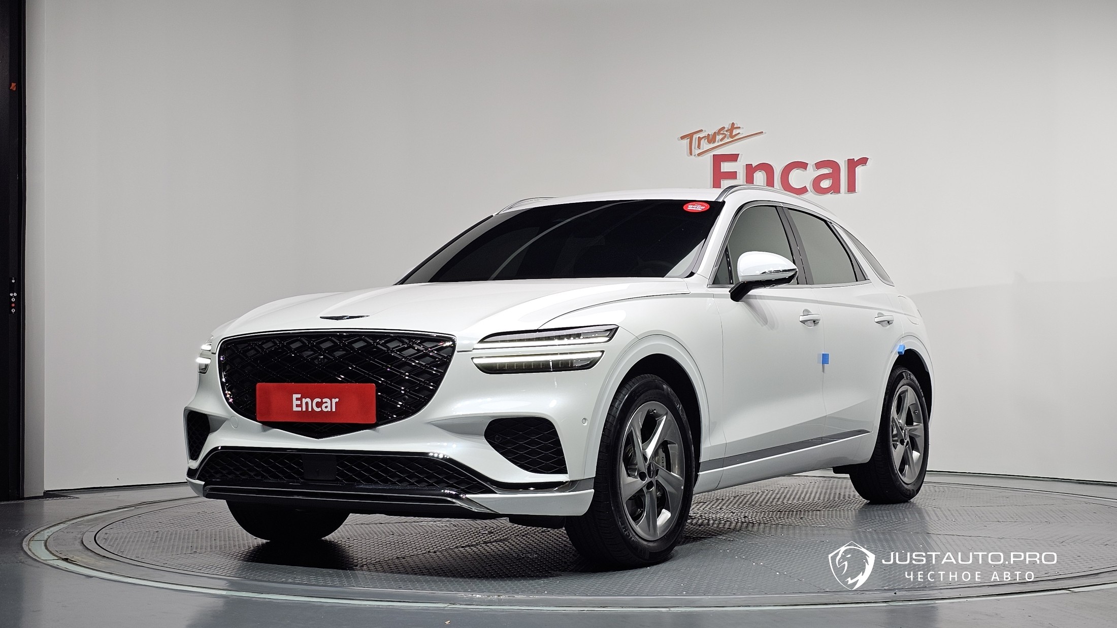 Автомобиль Genesis GV70