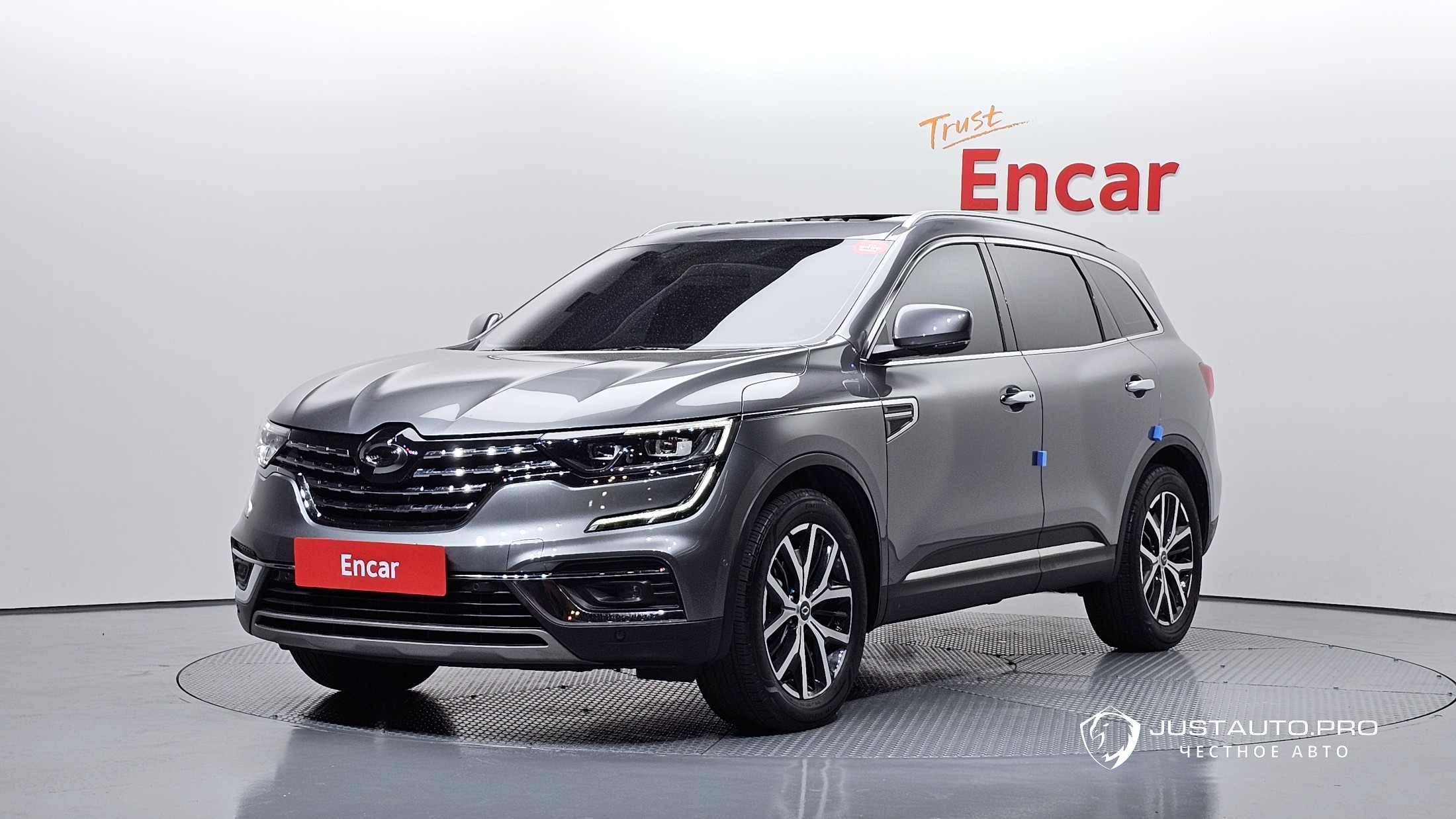 Автомобиль Renault-KoreaSamsung QM6