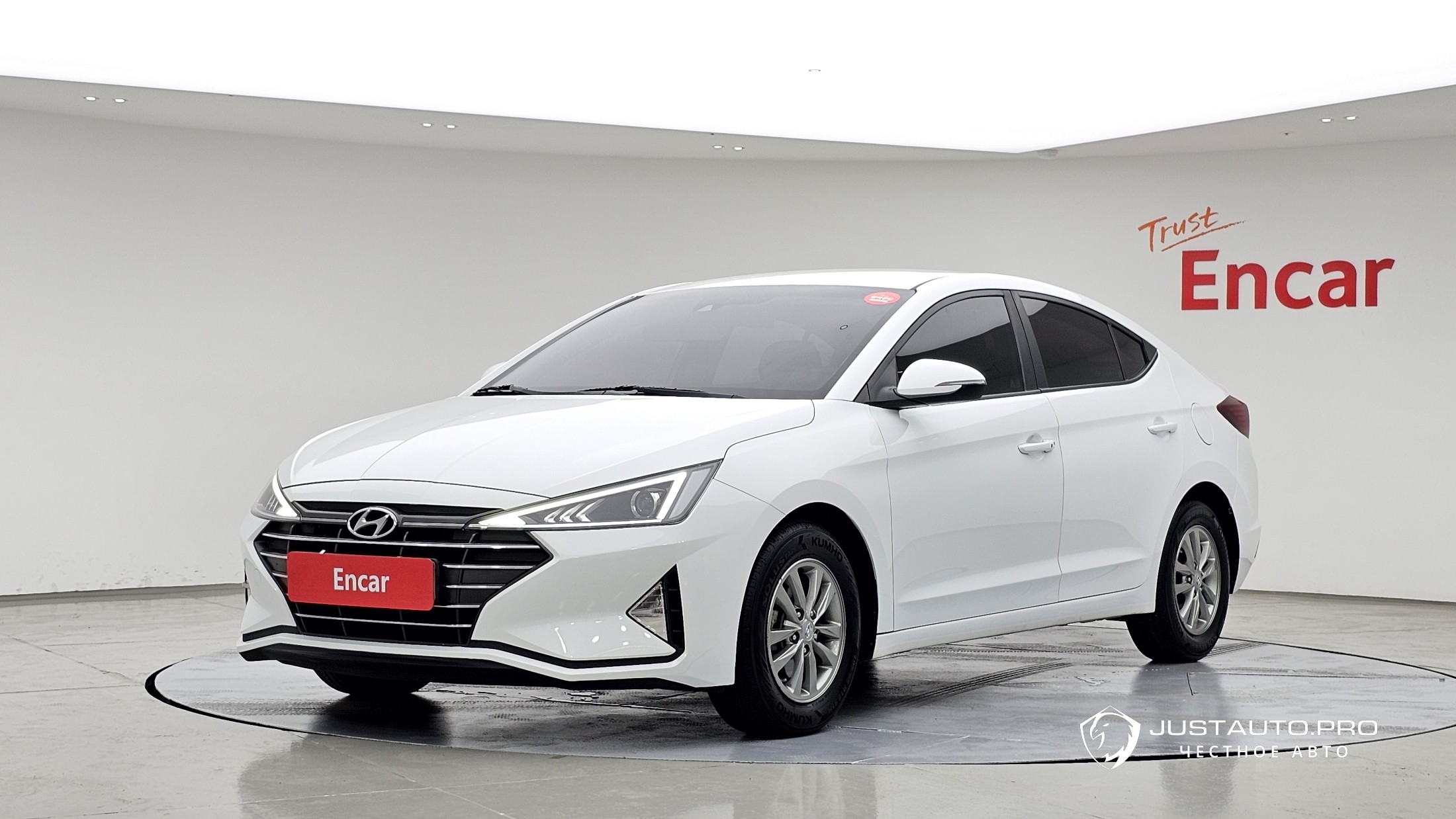 Автомобиль Hyundai AVANTE