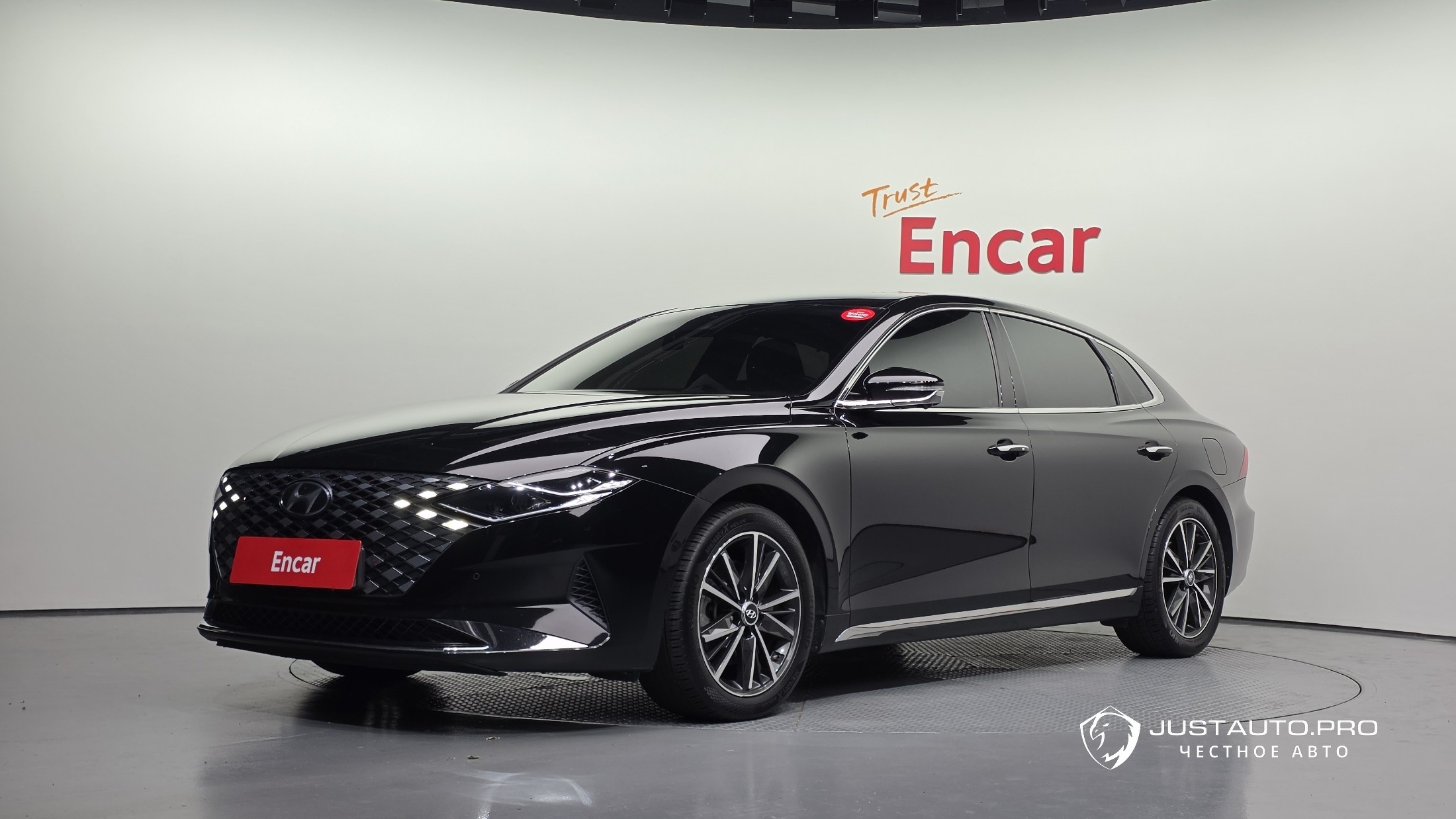 Автомобиль Hyundai Grandeur