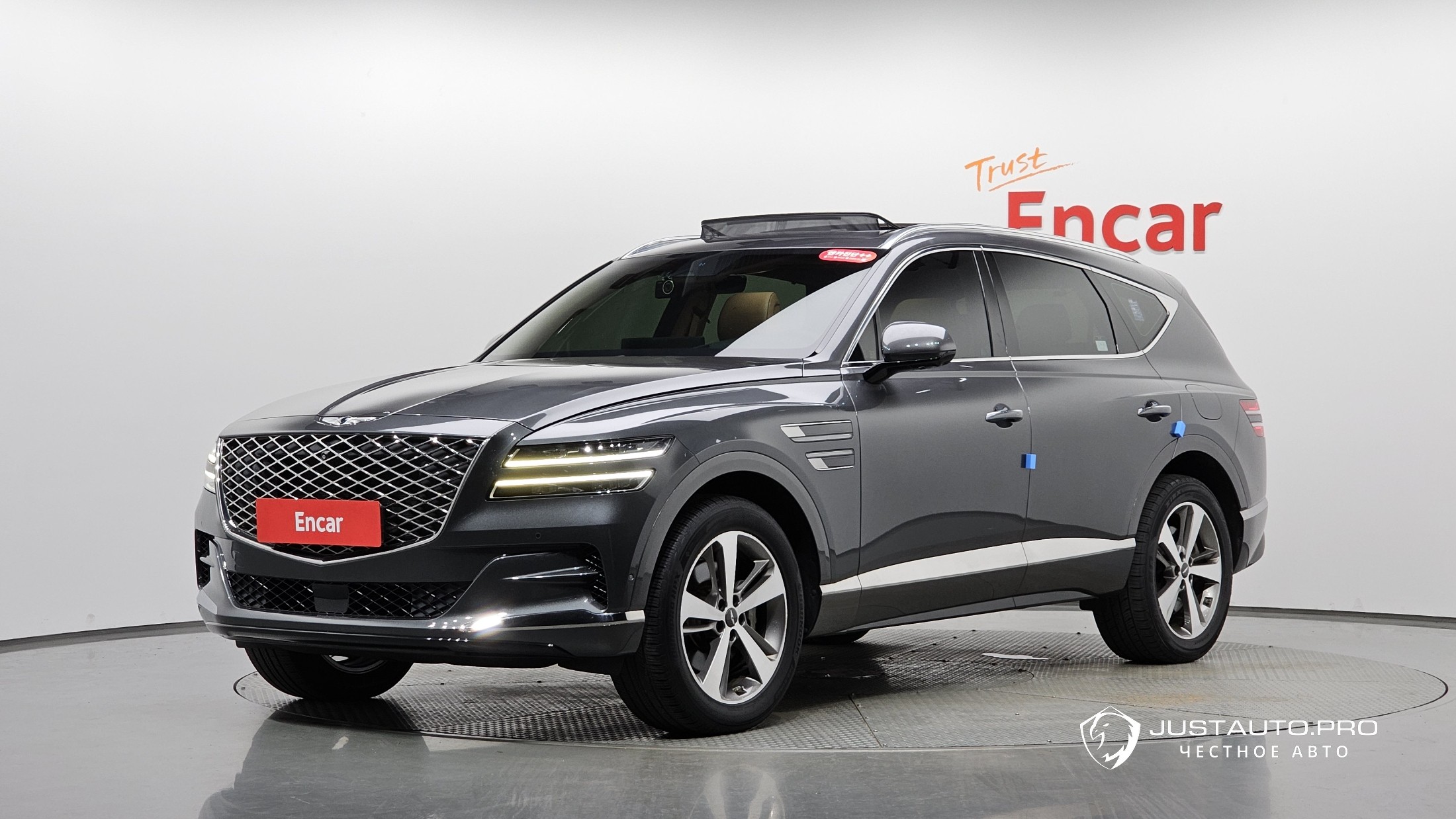 Автомобиль Genesis GV80