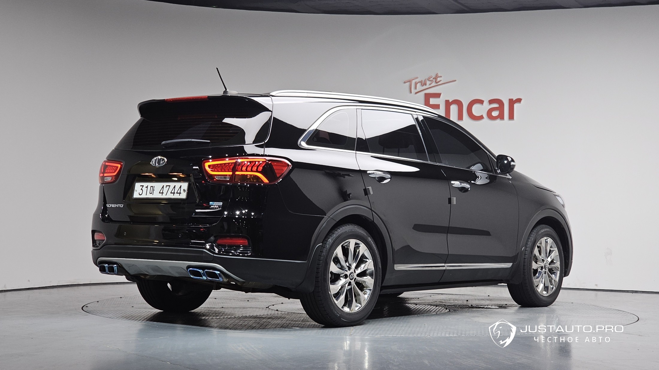 Автомобиль Kia Sorento
