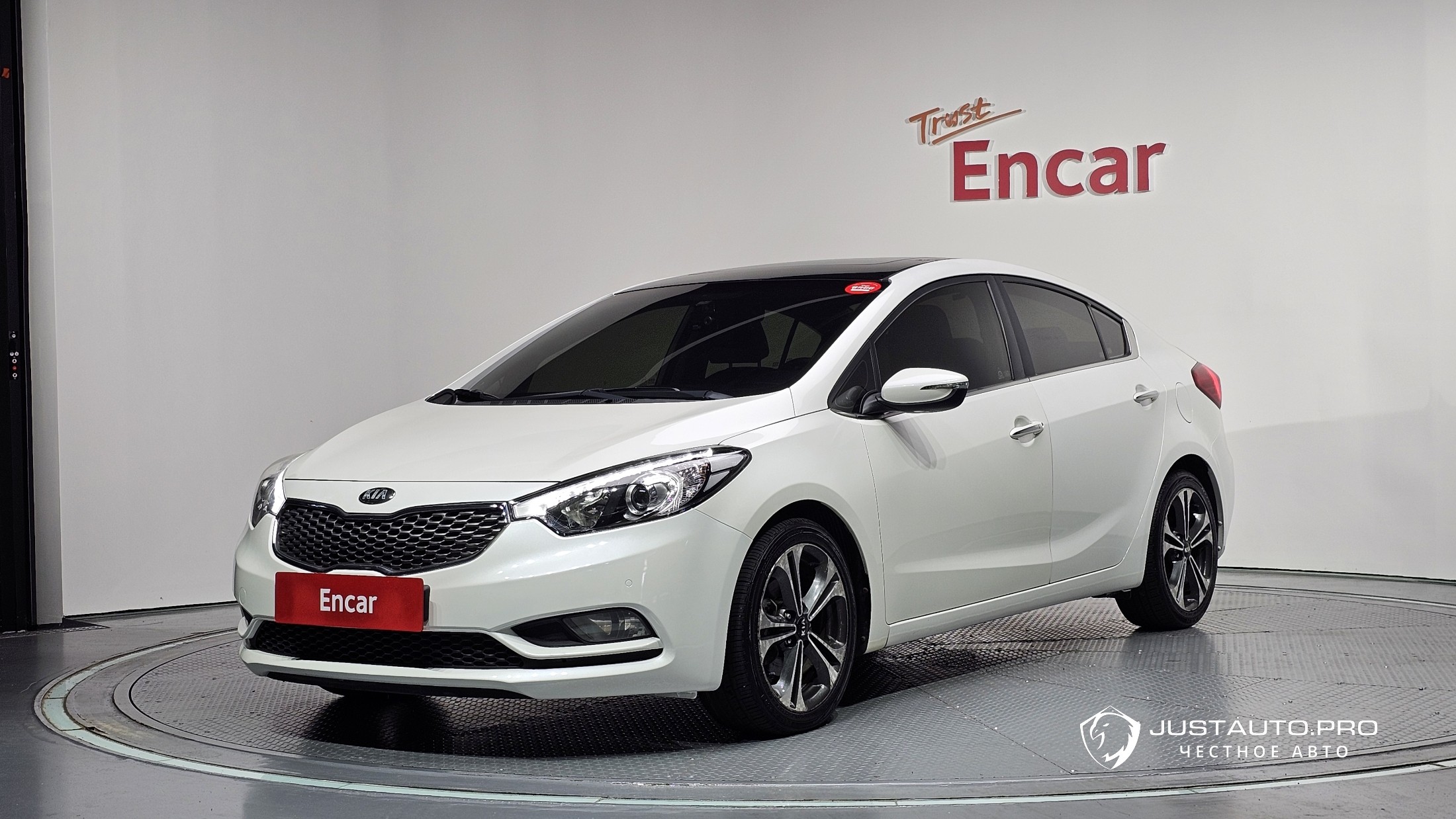 Автомобиль Kia K3