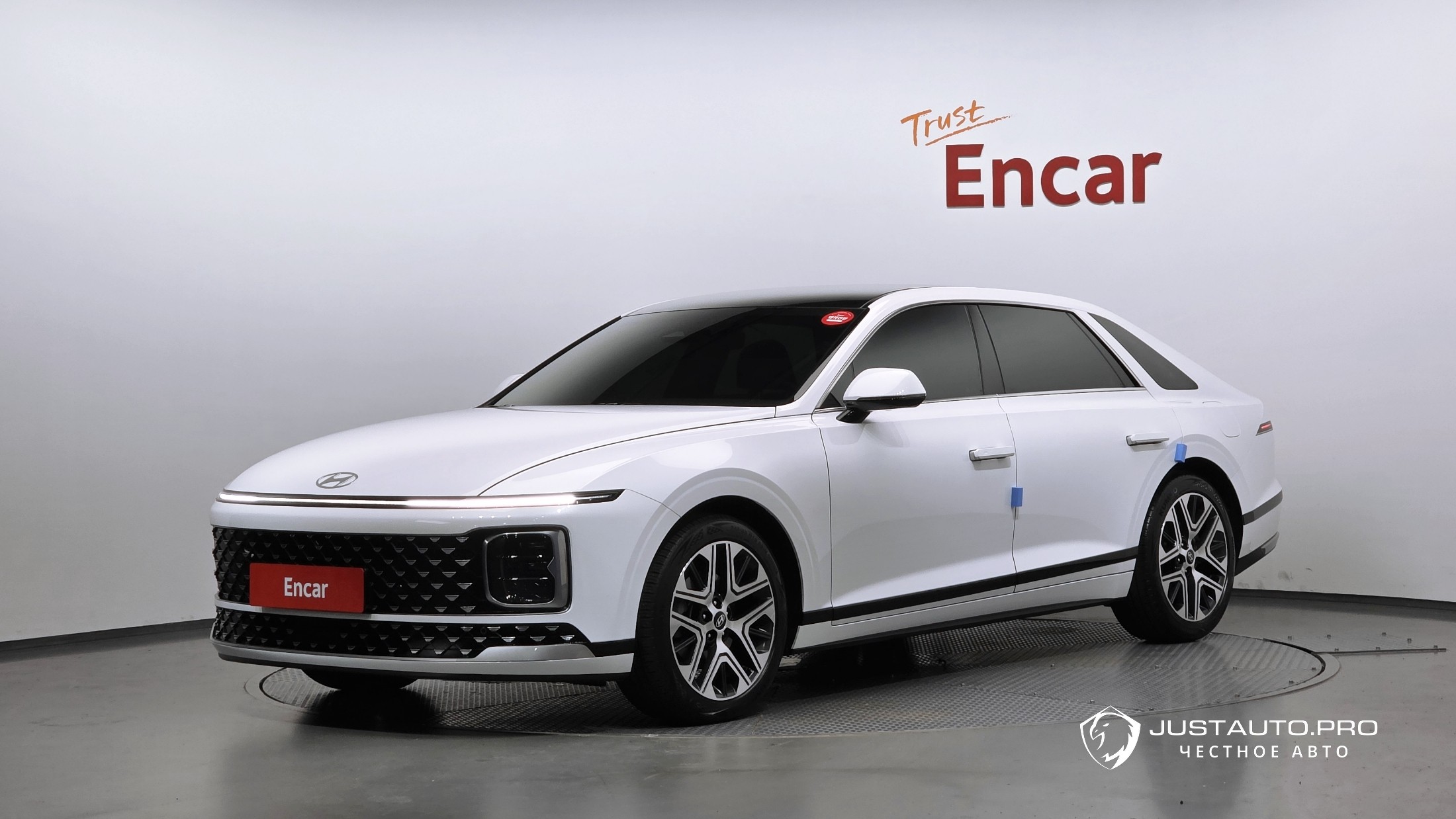 Автомобиль Hyundai Grandeur