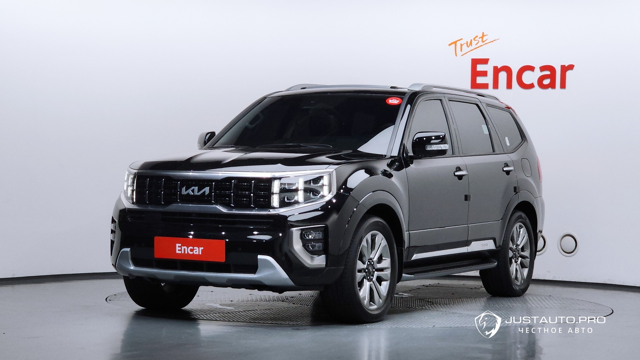 Автомобиль Kia Mohave