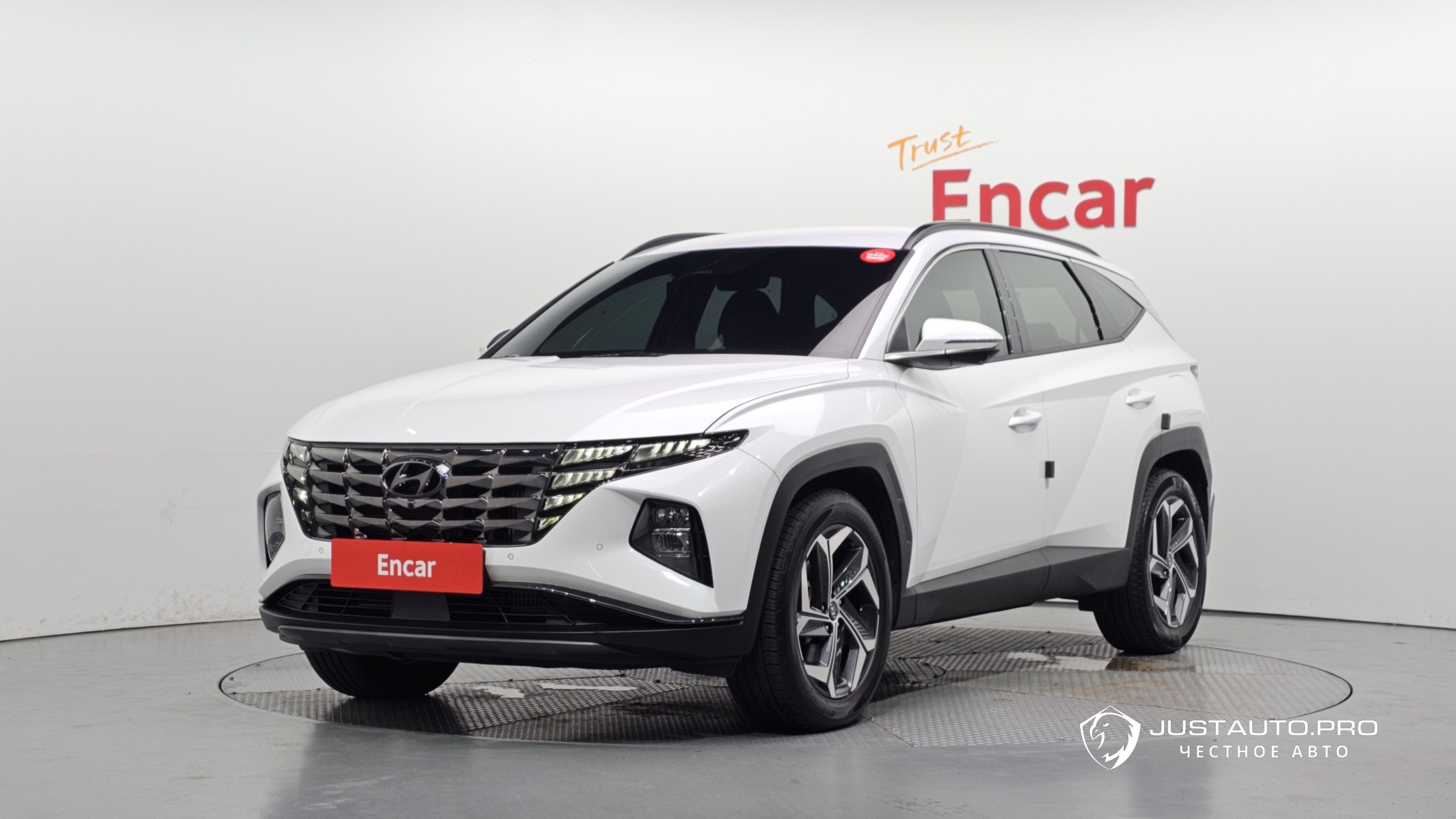 Автомобиль Hyundai Tucson