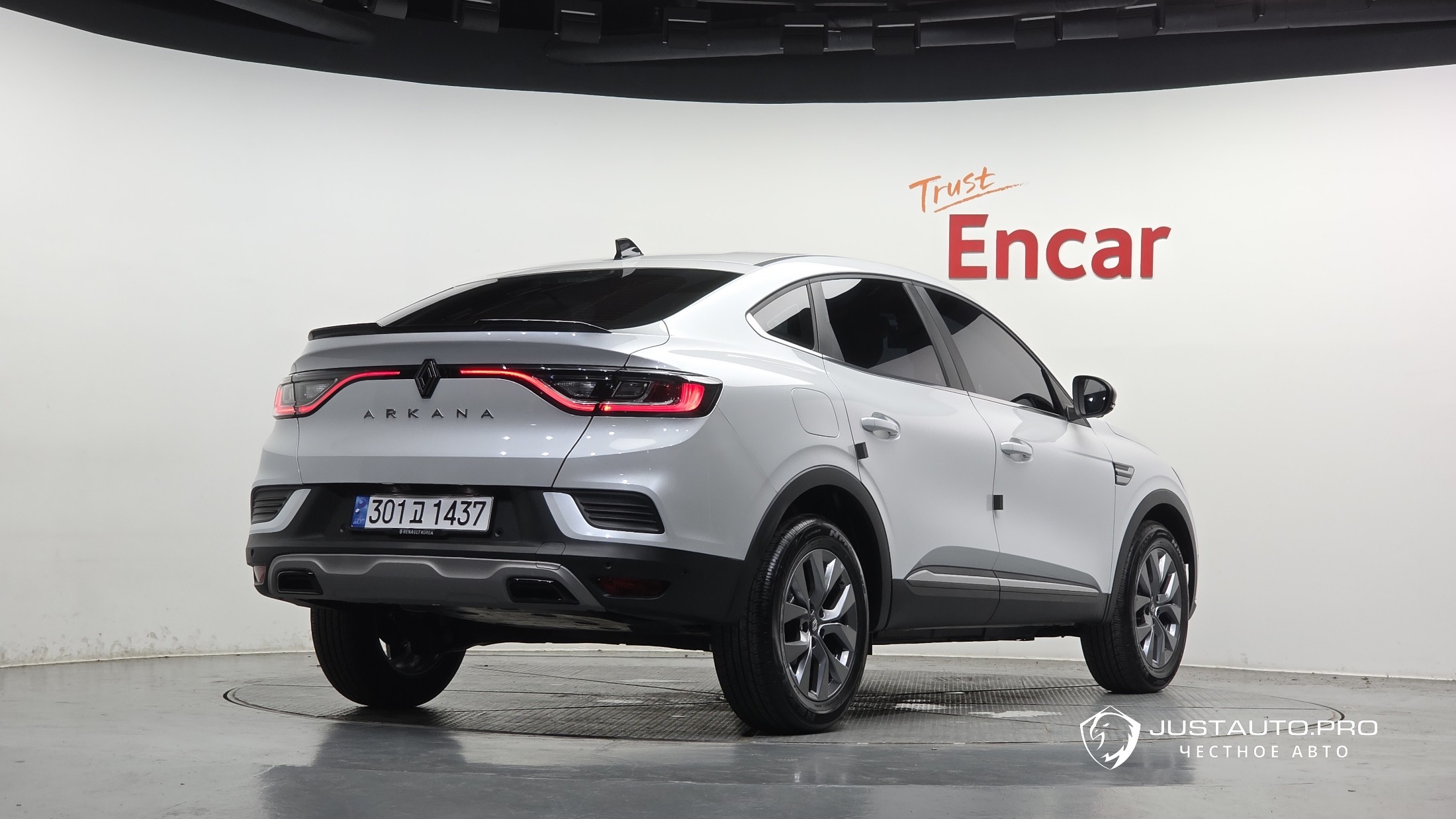 Автомобиль Renault-KoreaSamsung Arkana