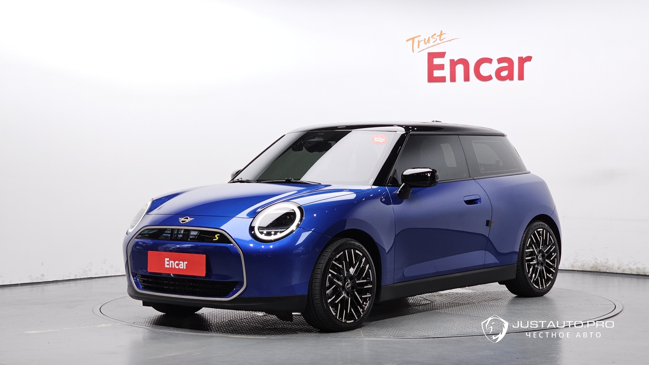 Автомобиль Mini Cooper