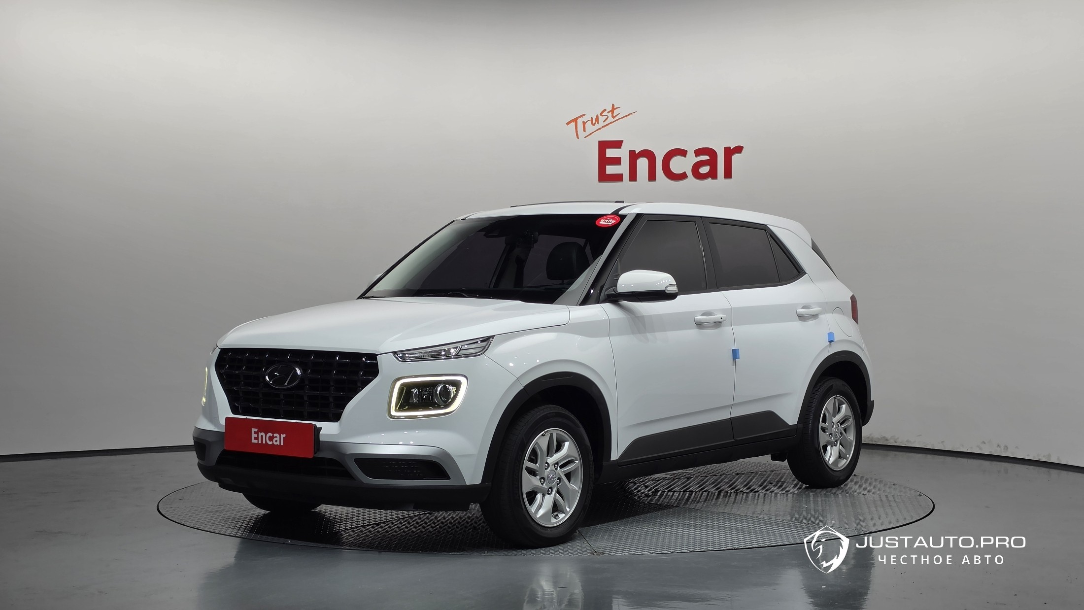 Автомобиль Hyundai Venue