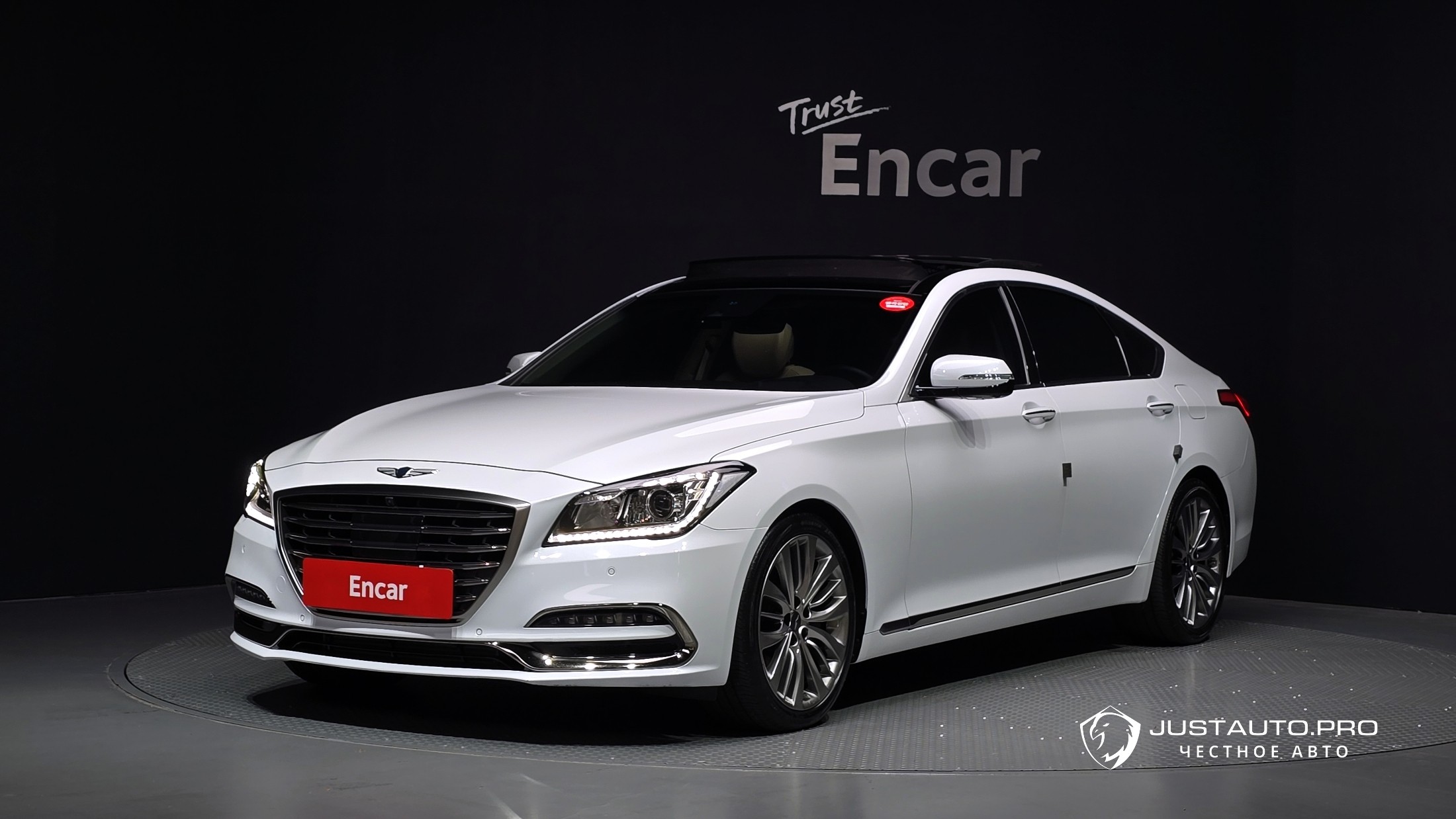 Автомобиль Genesis G80