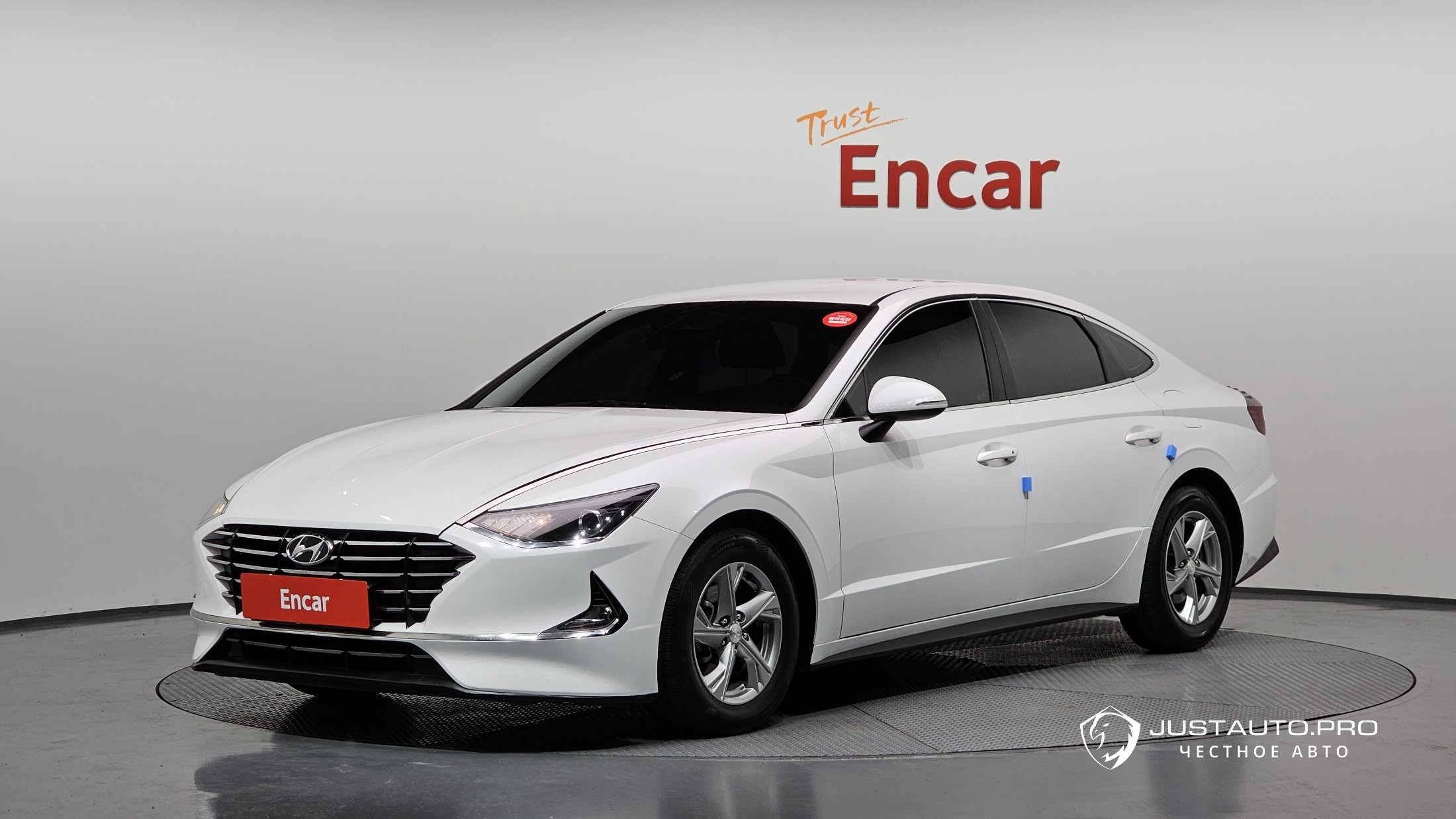 Автомобиль Hyundai Sonata