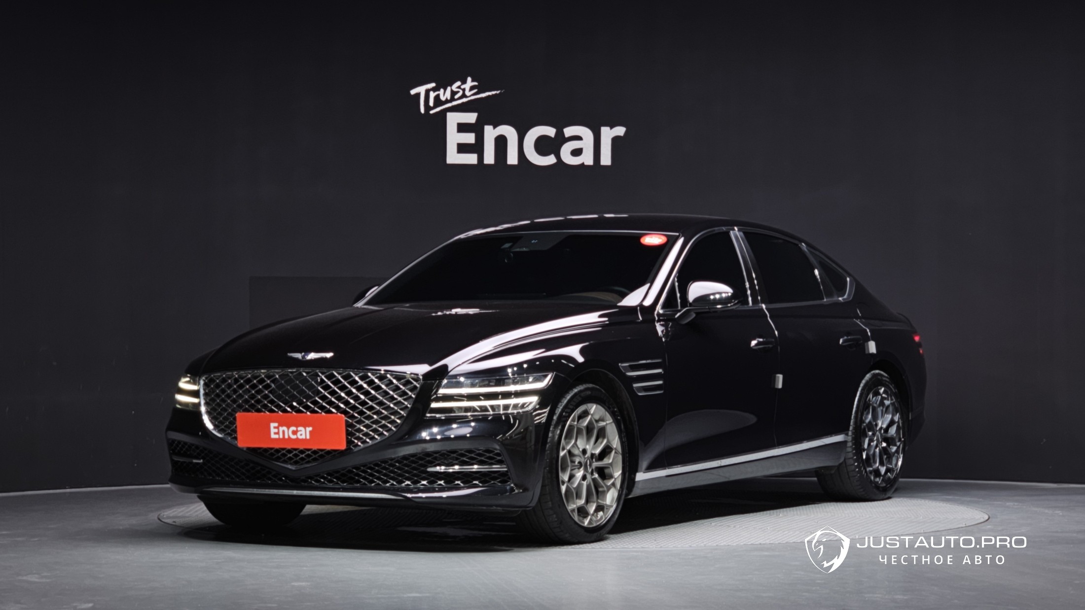 Автомобиль Genesis G80