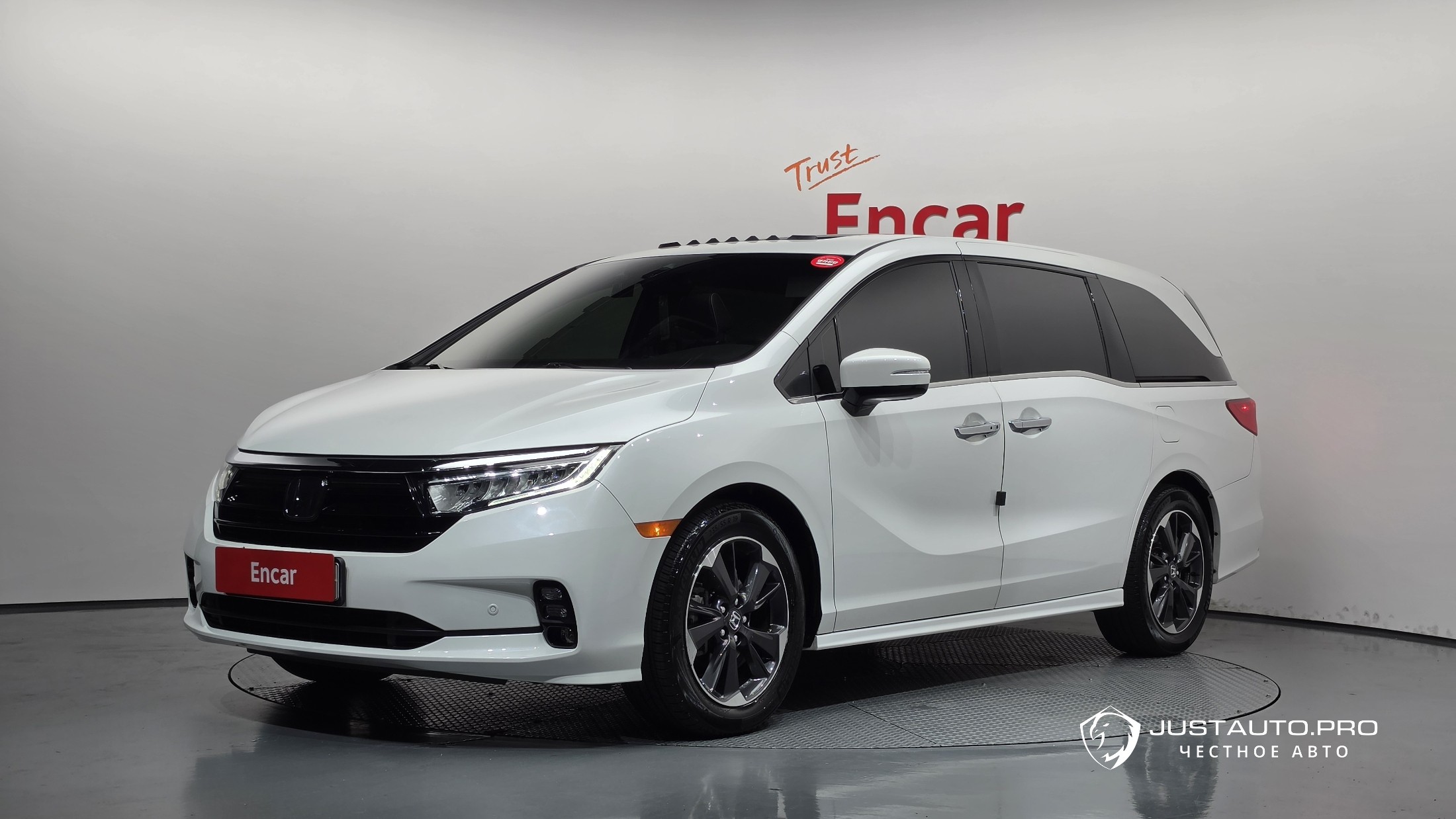Автомобиль Honda Odyssey