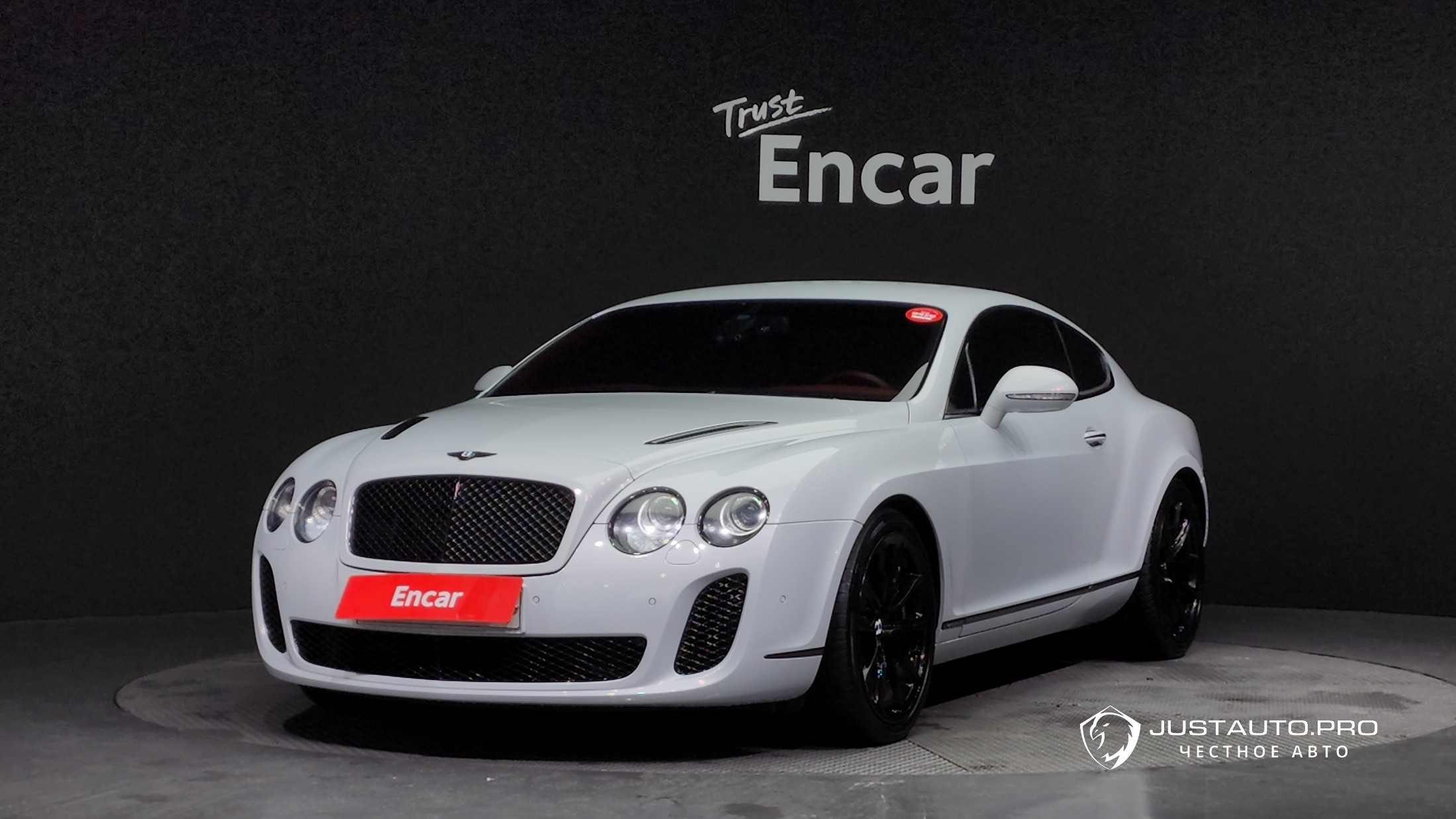 Автомобиль Bentley Continental