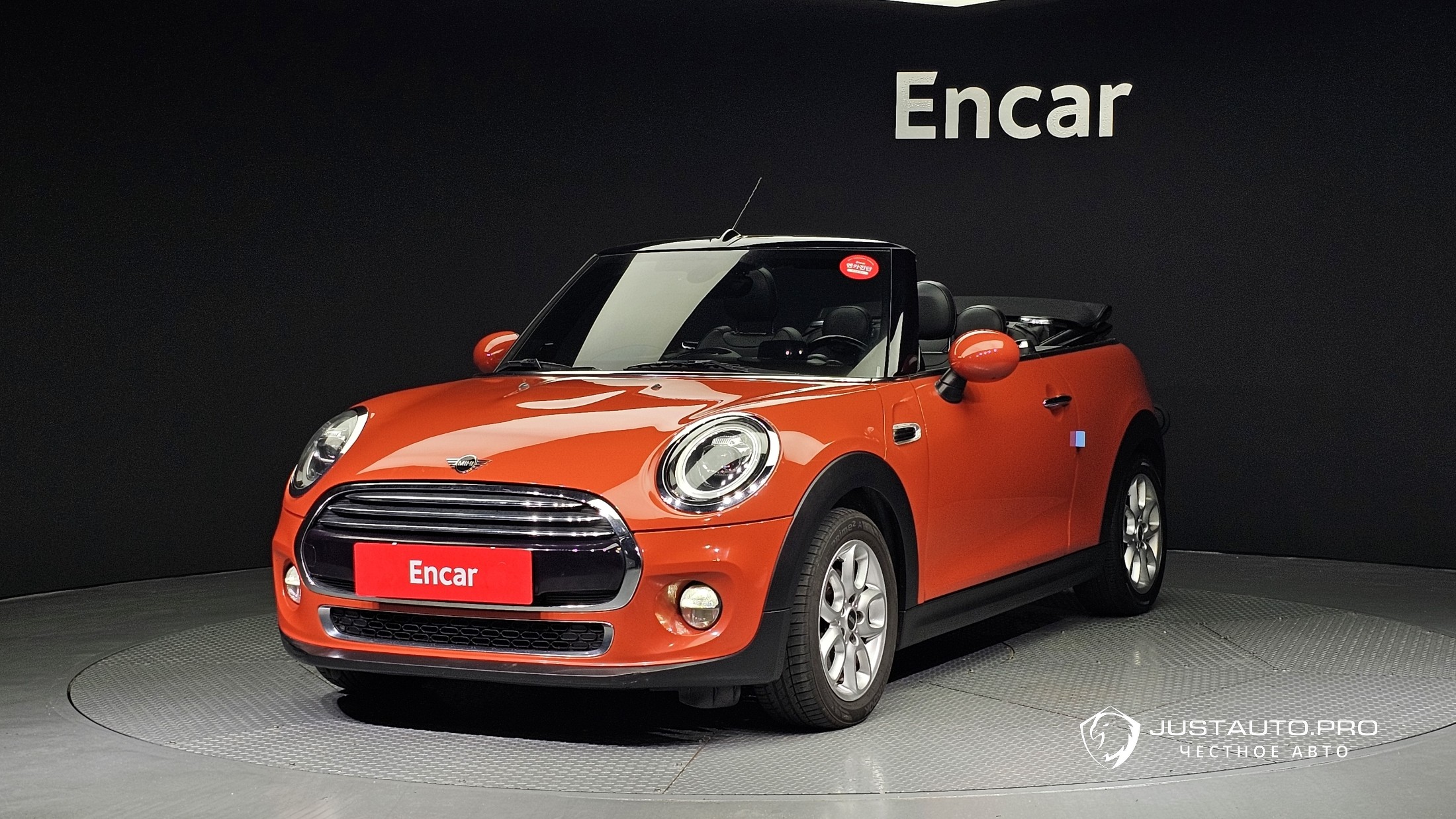 Автомобиль Mini Cooper Convertible
