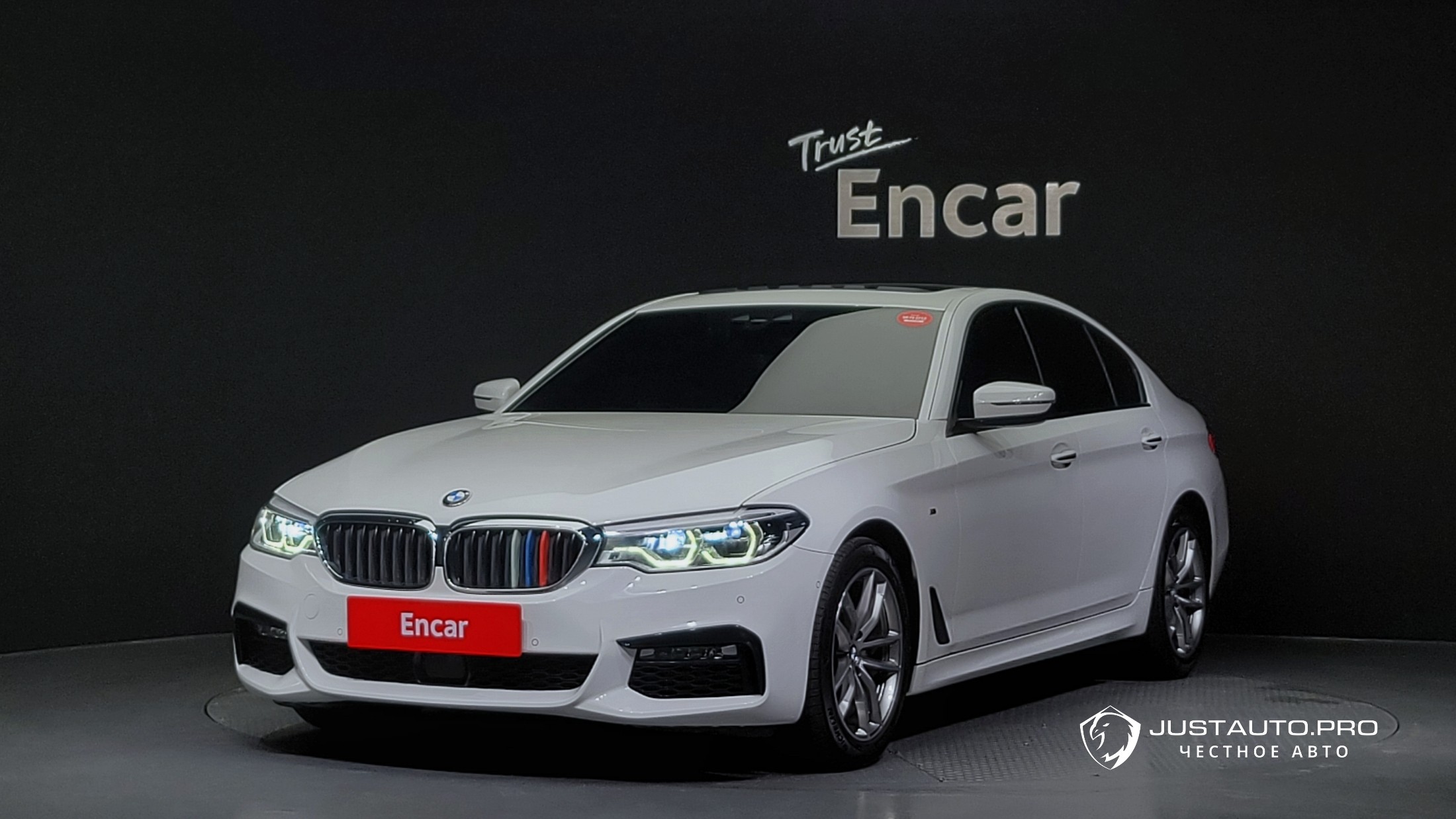 Автомобиль BMW 5-Series