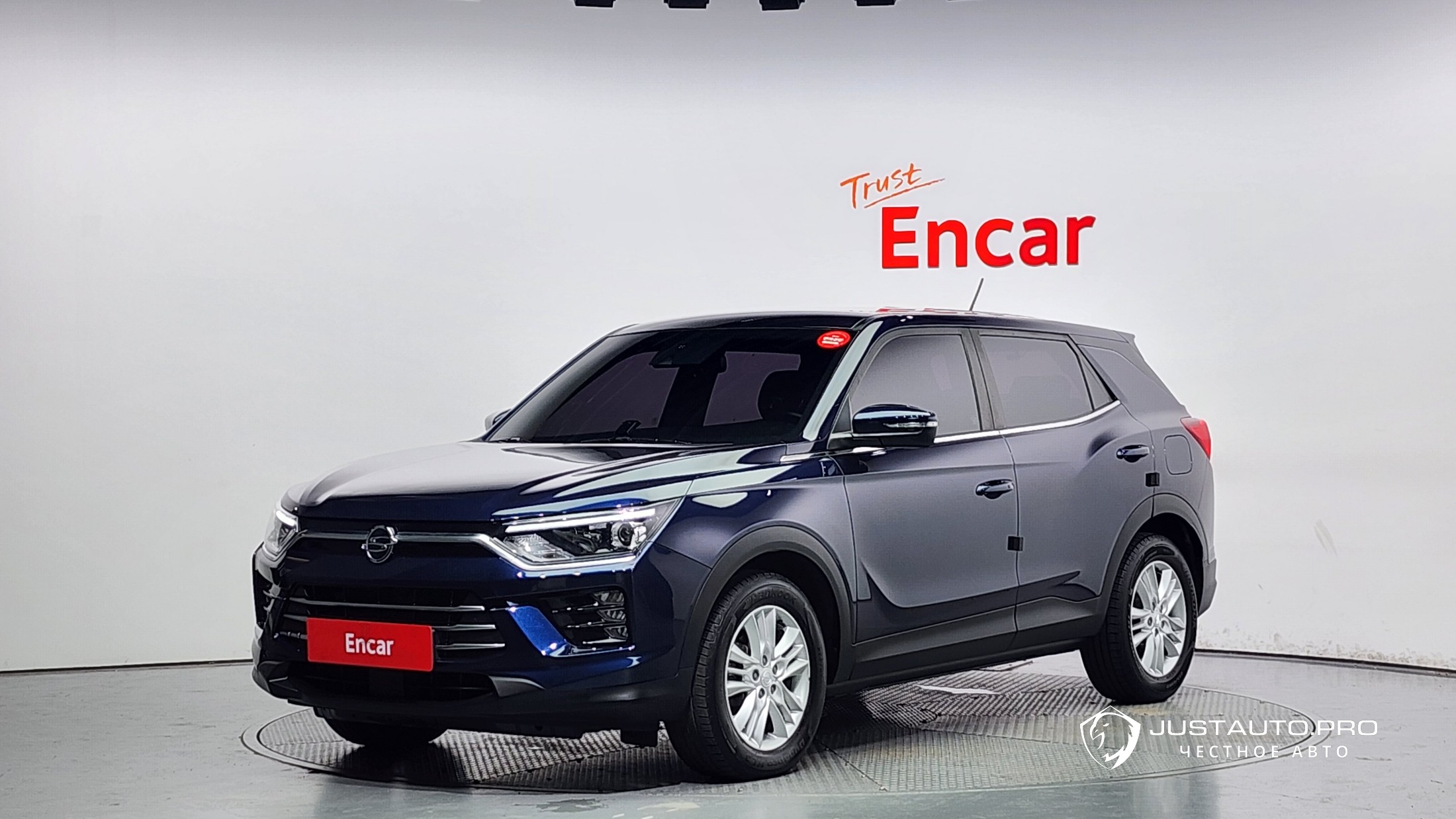 Автомобиль KG_Mobility_Ssangyong KORANDO